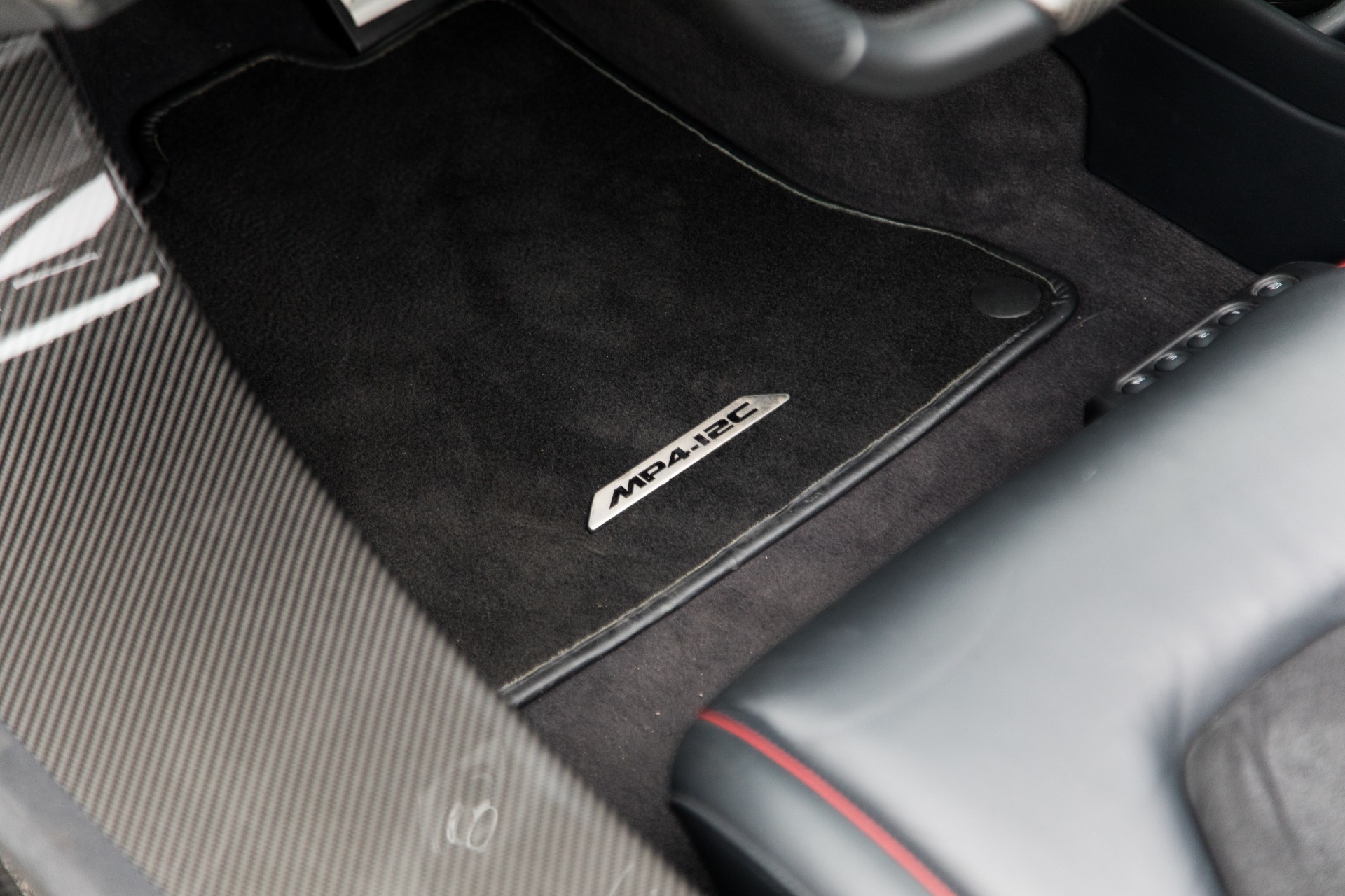 Used-2013-McLaren-MP4-12C-Spider