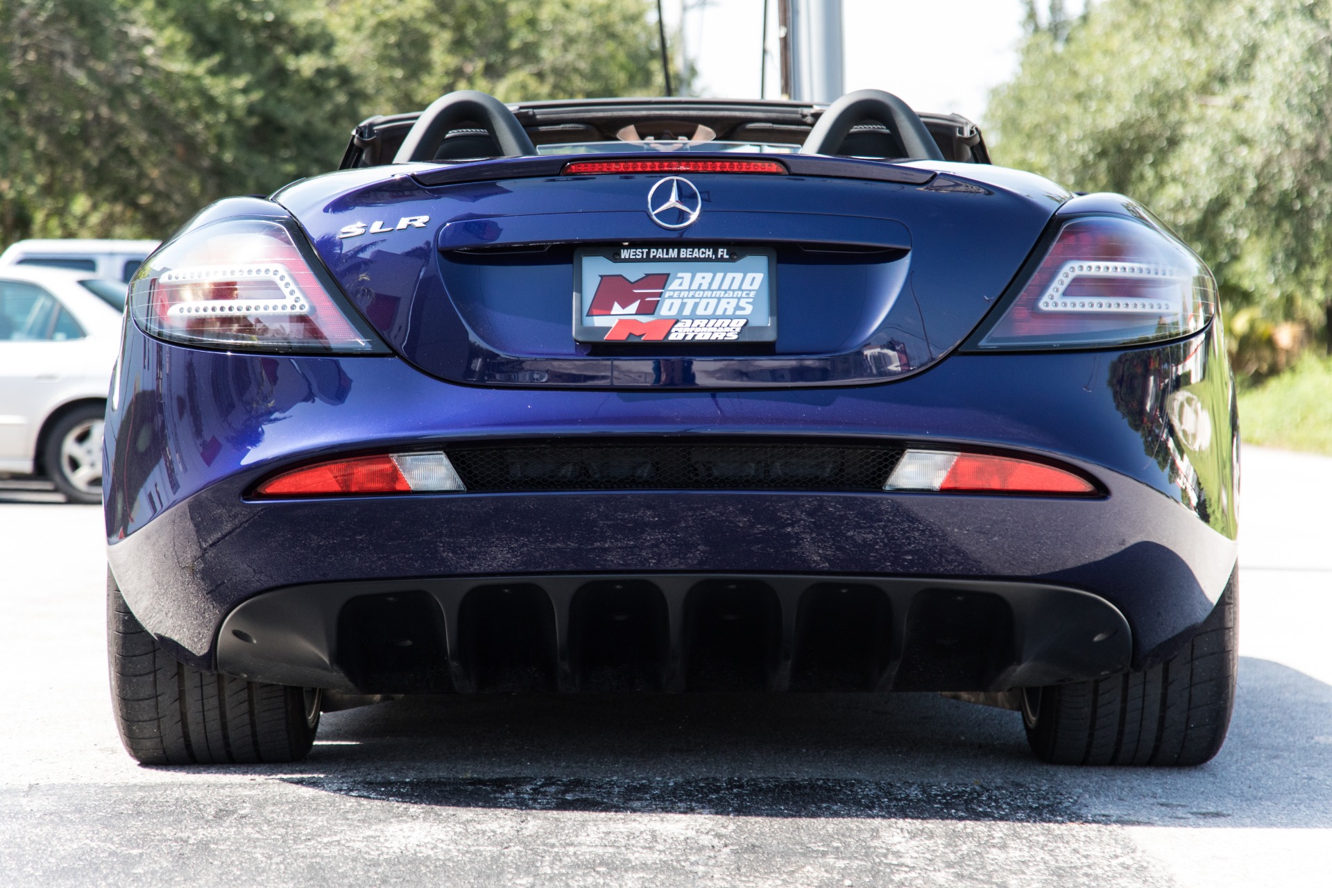 Used-2008-Mercedes-Benz-SLR-SLR-McLaren