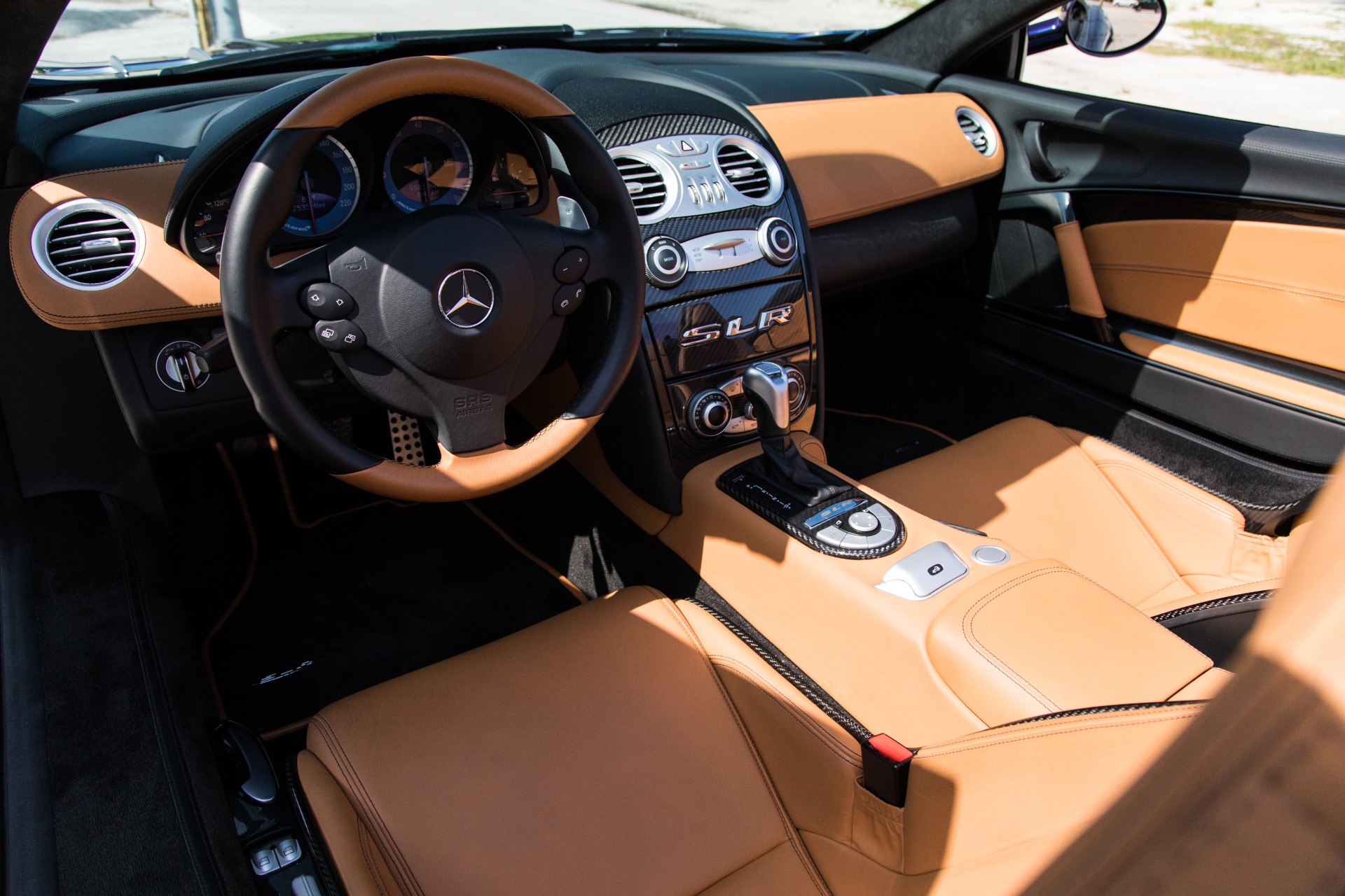 Used-2008-Mercedes-Benz-SLR-SLR-McLaren