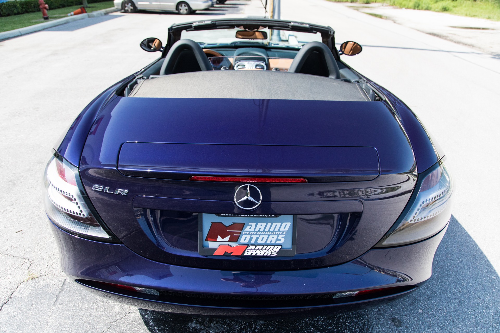 Used-2008-Mercedes-Benz-SLR-SLR-McLaren