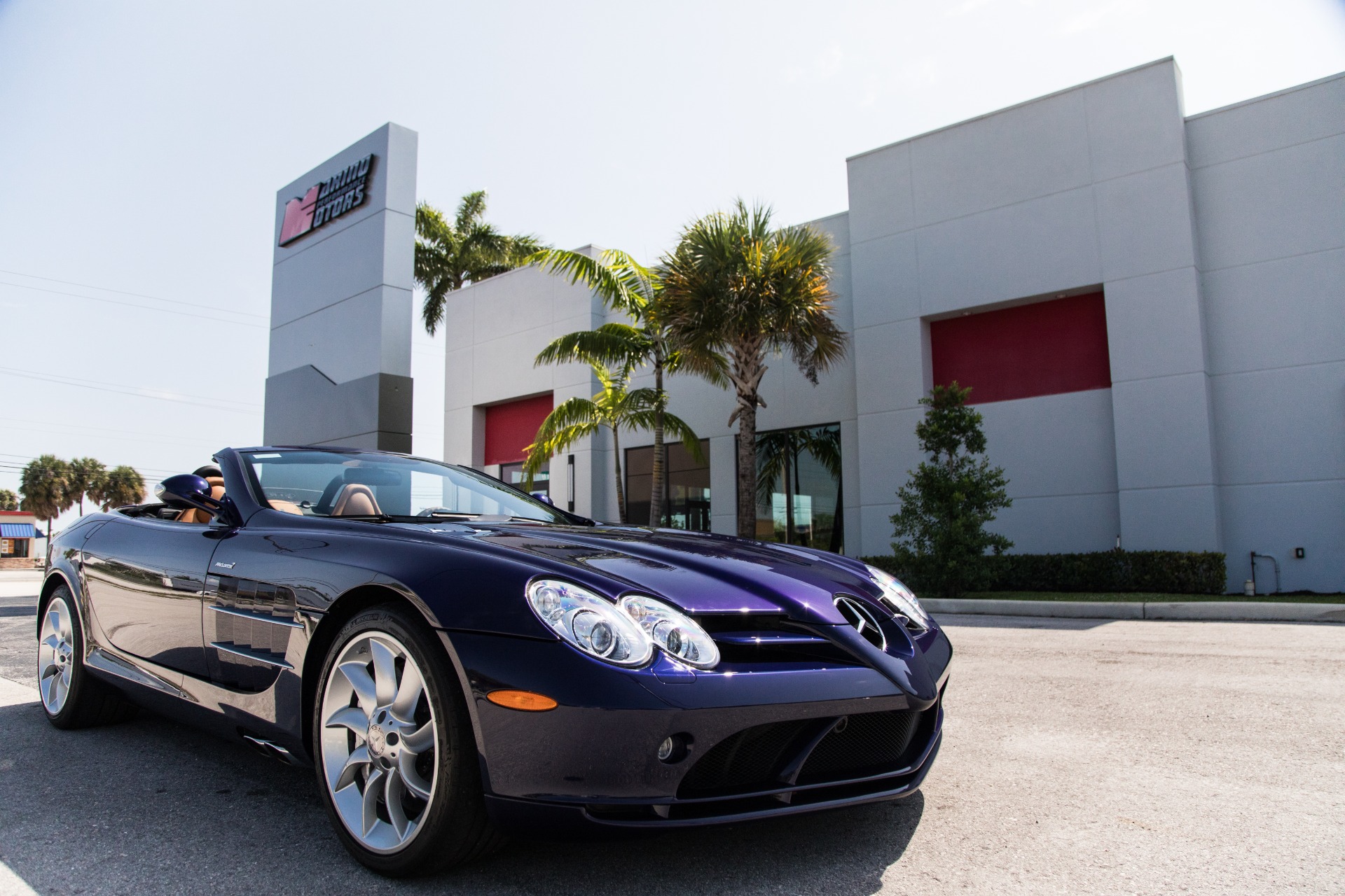 Used-2008-Mercedes-Benz-SLR-SLR-McLaren