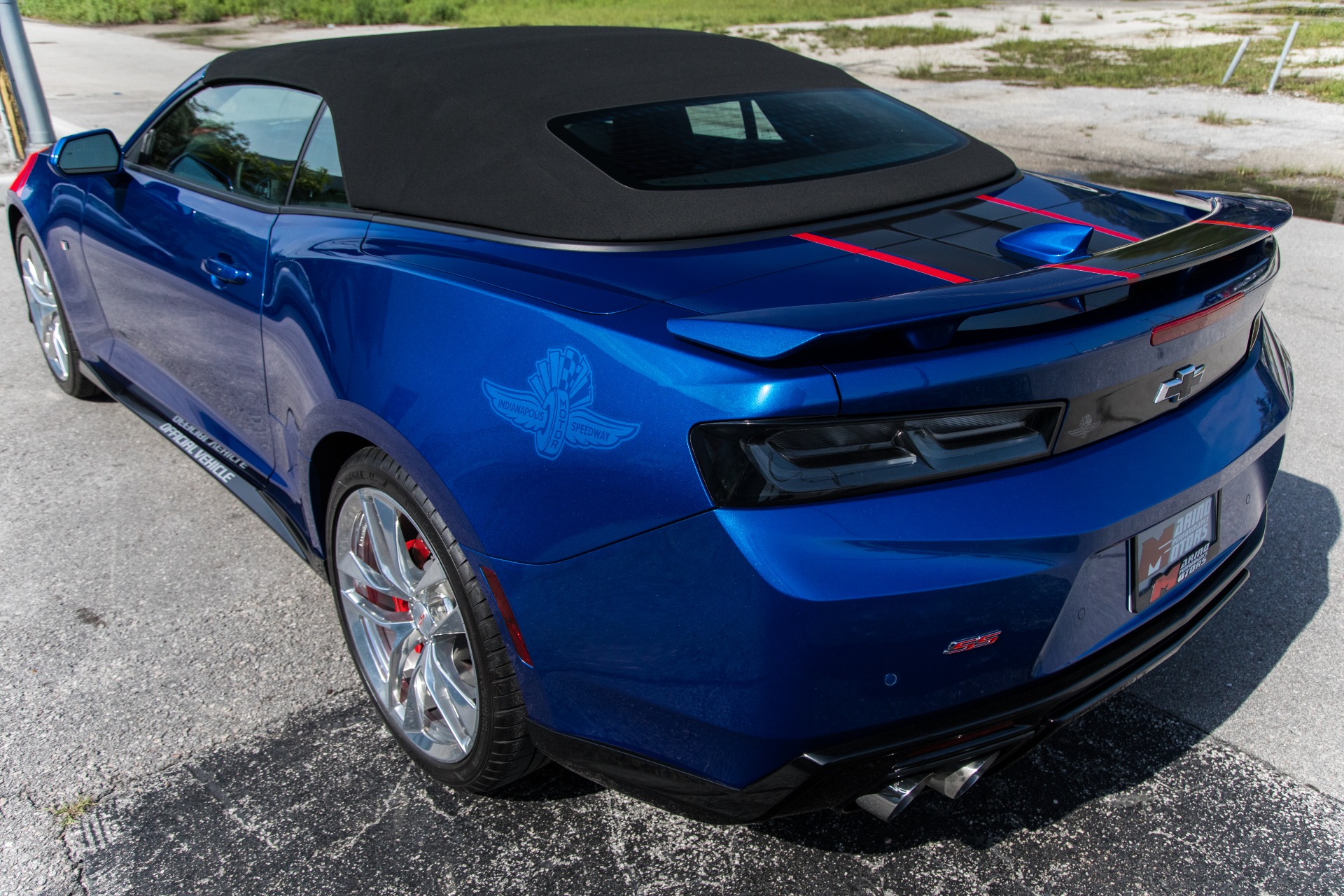 Used-2018-Chevrolet-Camaro-SS-Indy-500-Official-Vehicle