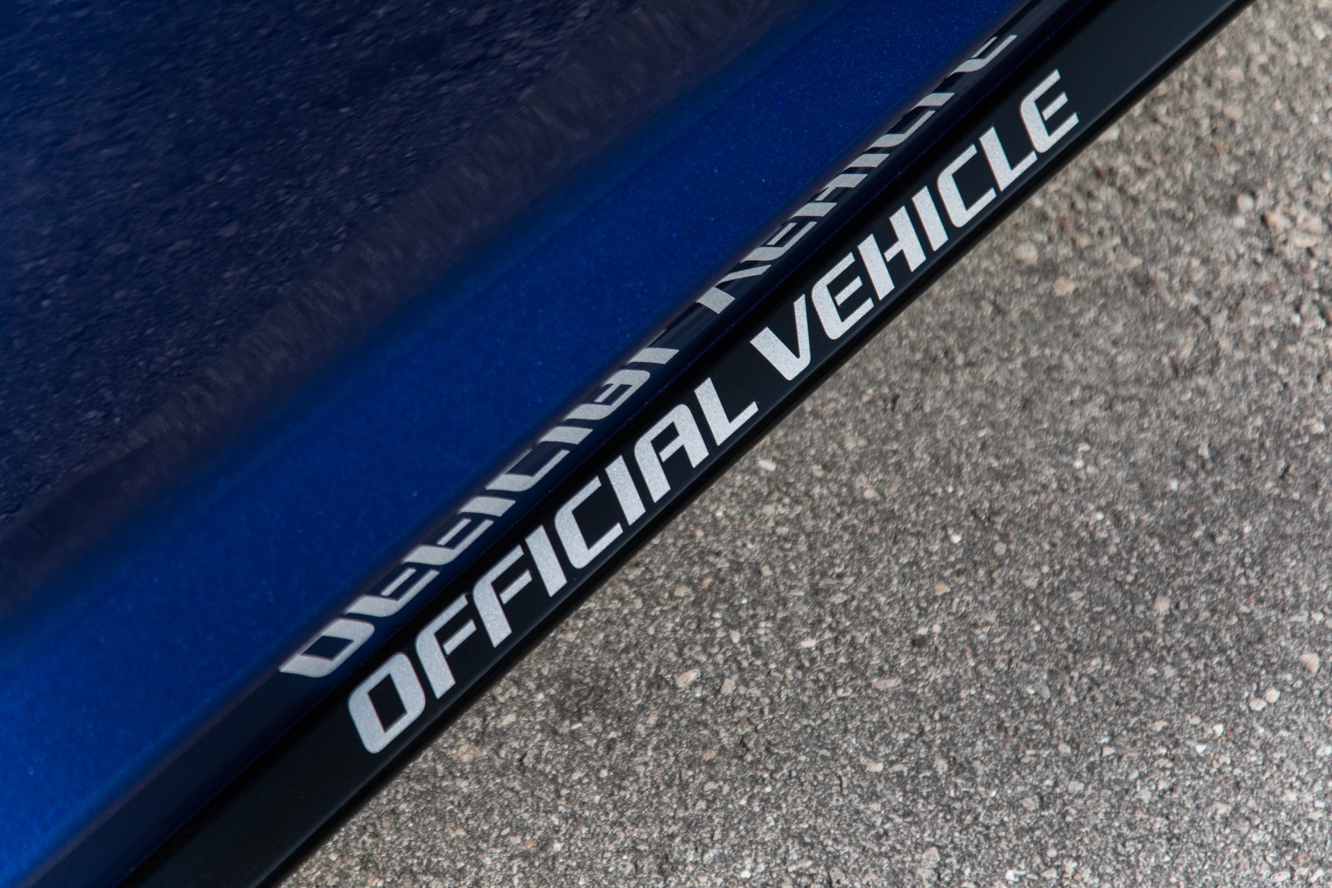 Used-2018-Chevrolet-Camaro-SS-Indy-500-Official-Vehicle