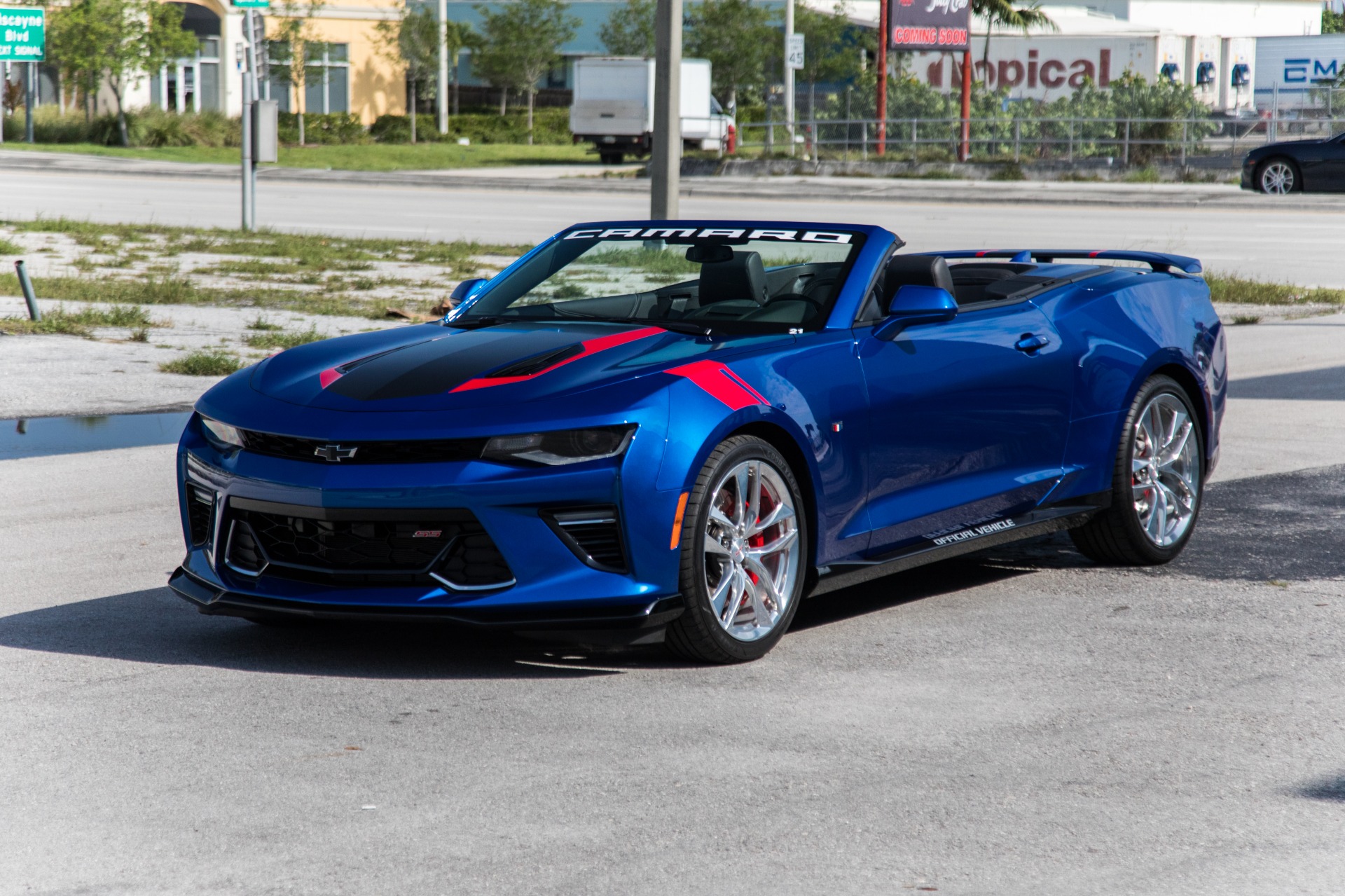 Used-2018-Chevrolet-Camaro-SS-Indy-500-Official-Vehicle