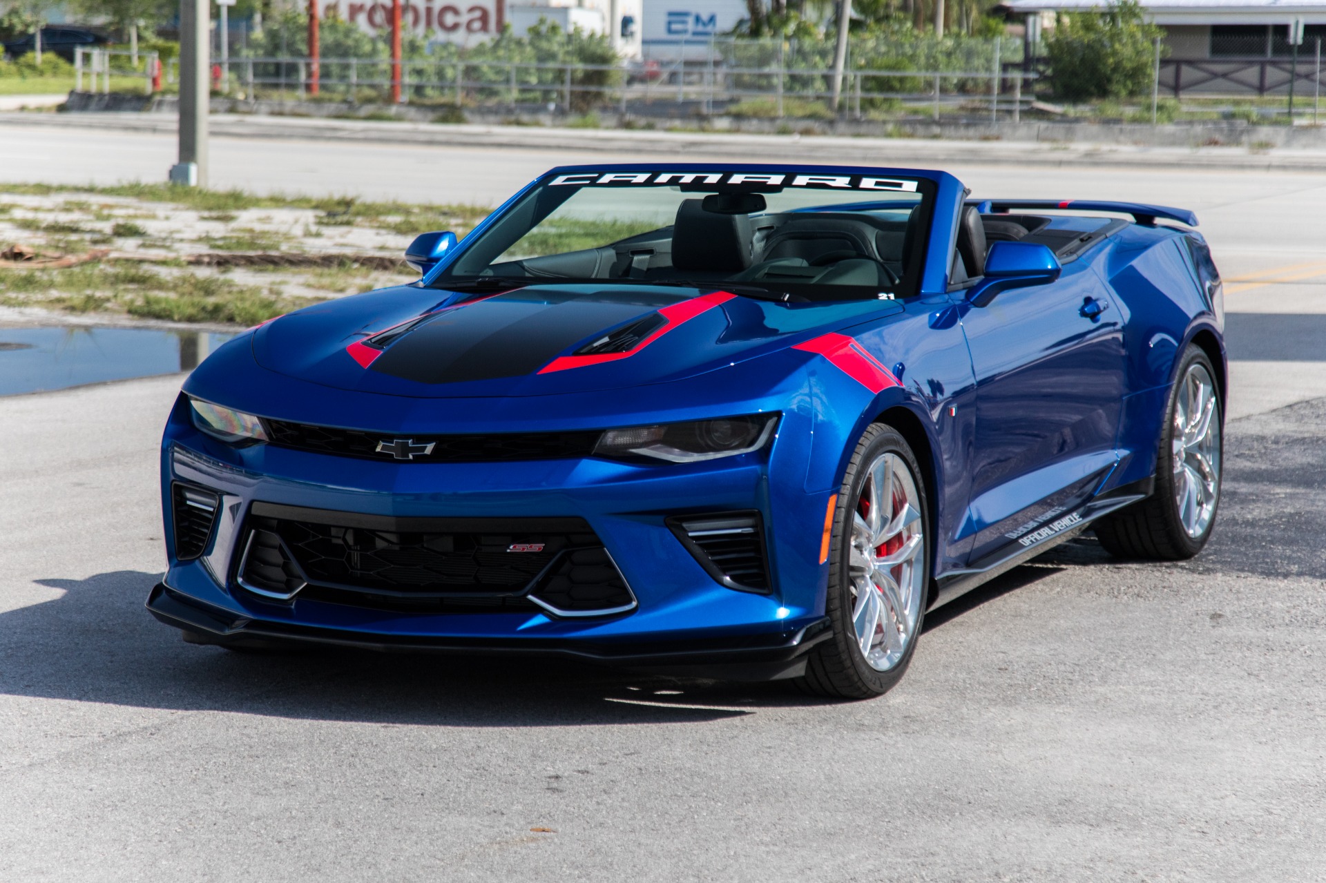 Used-2018-Chevrolet-Camaro-SS-Indy-500-Official-Vehicle