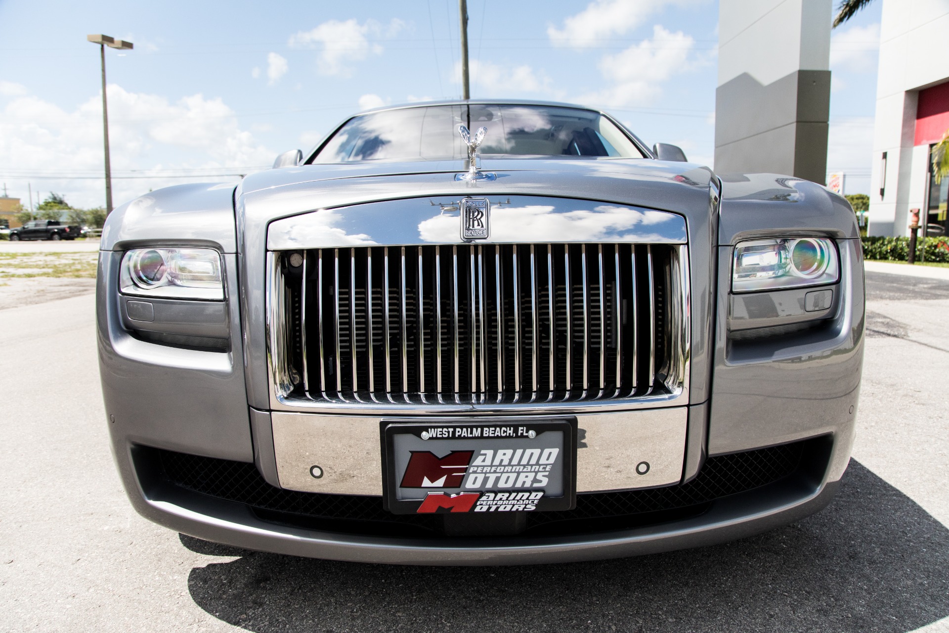 Used-2011-Rolls-Royce-Ghost