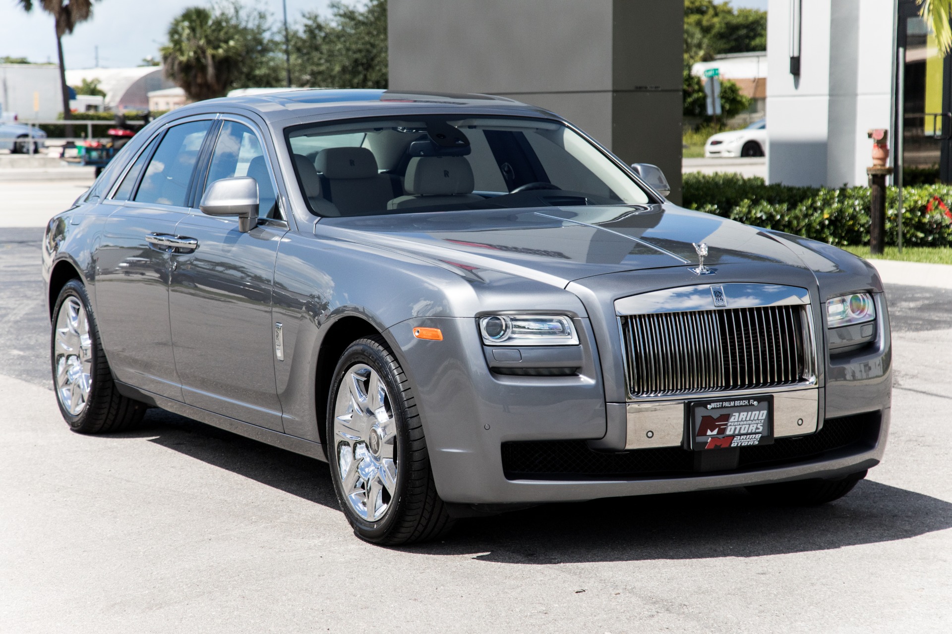 Used-2011-Rolls-Royce-Ghost
