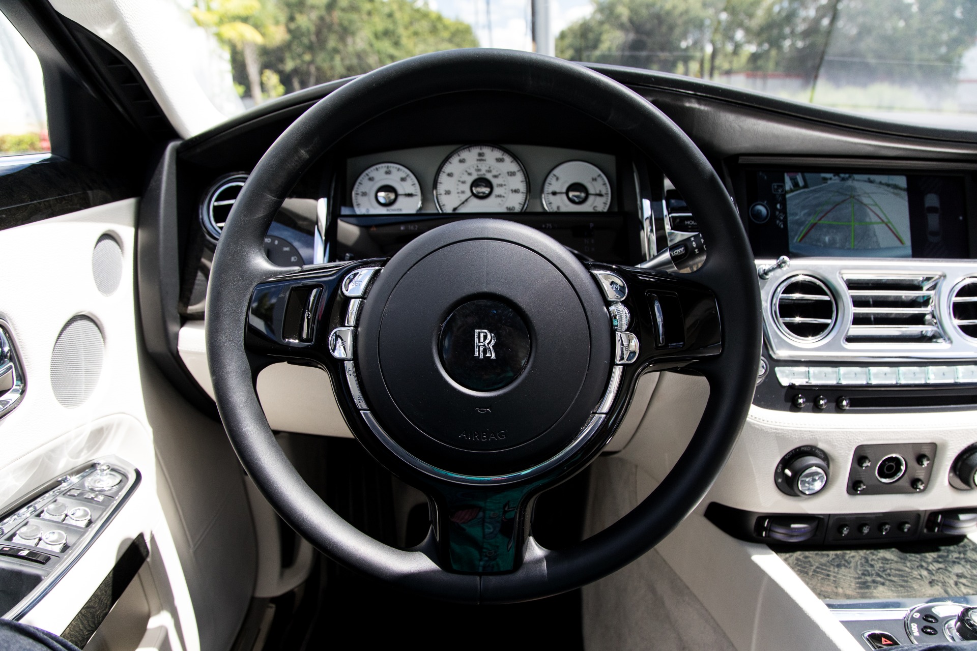 Used-2011-Rolls-Royce-Ghost