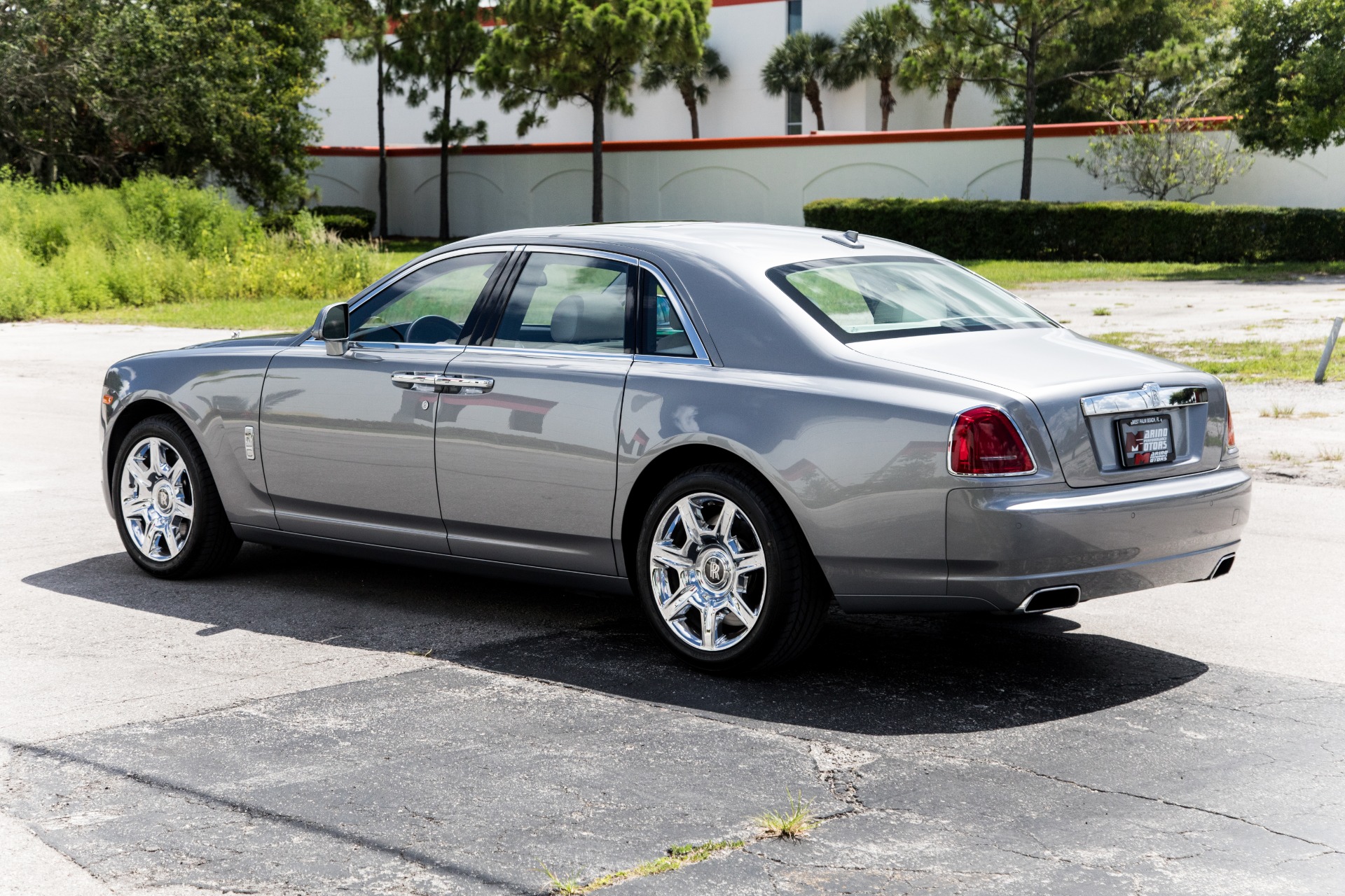 Used-2011-Rolls-Royce-Ghost