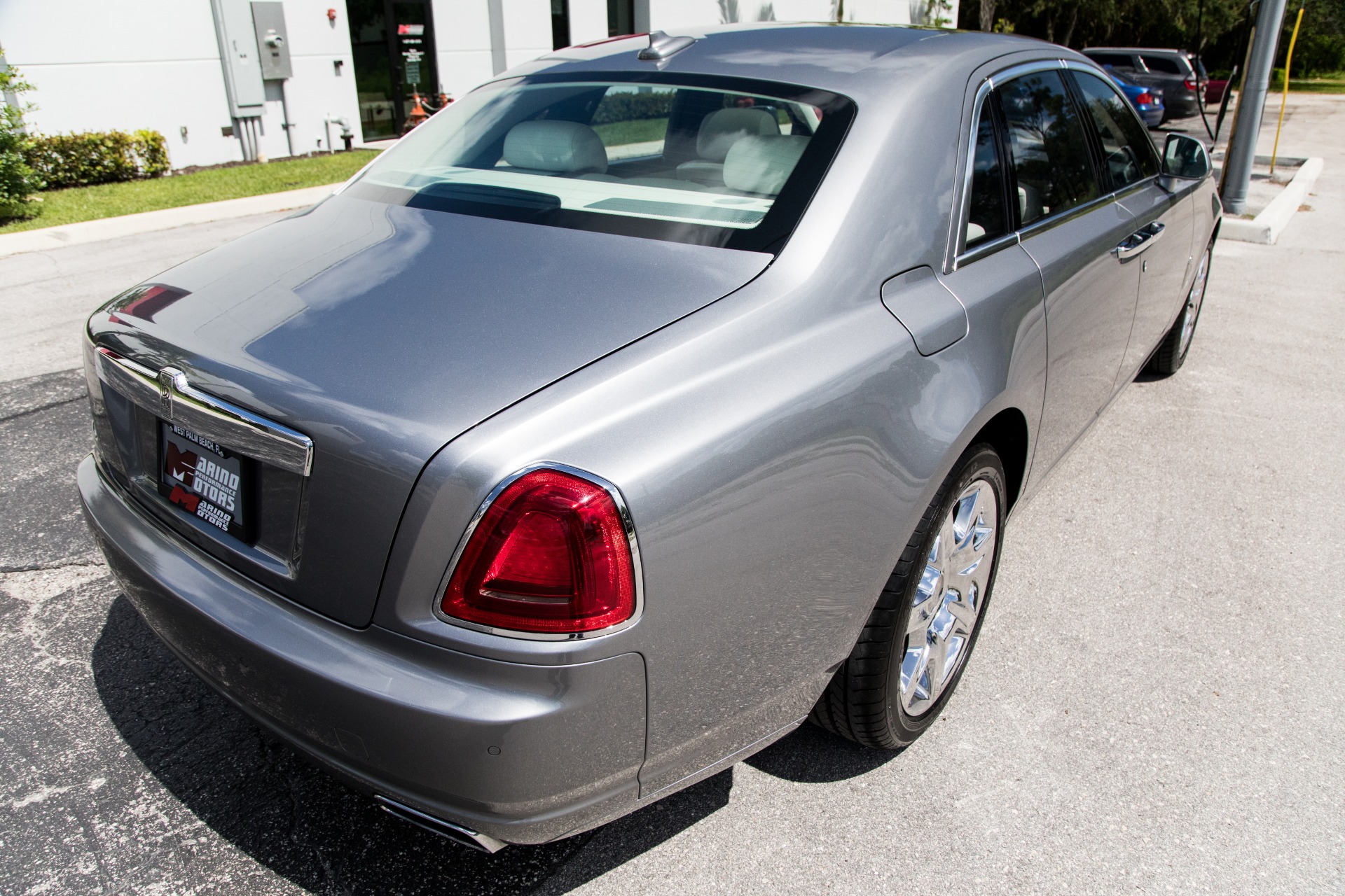 Used-2011-Rolls-Royce-Ghost