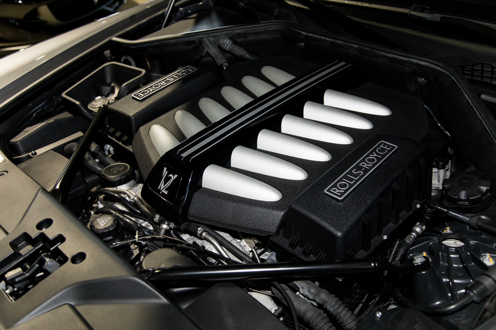 Used-2011-Rolls-Royce-Ghost