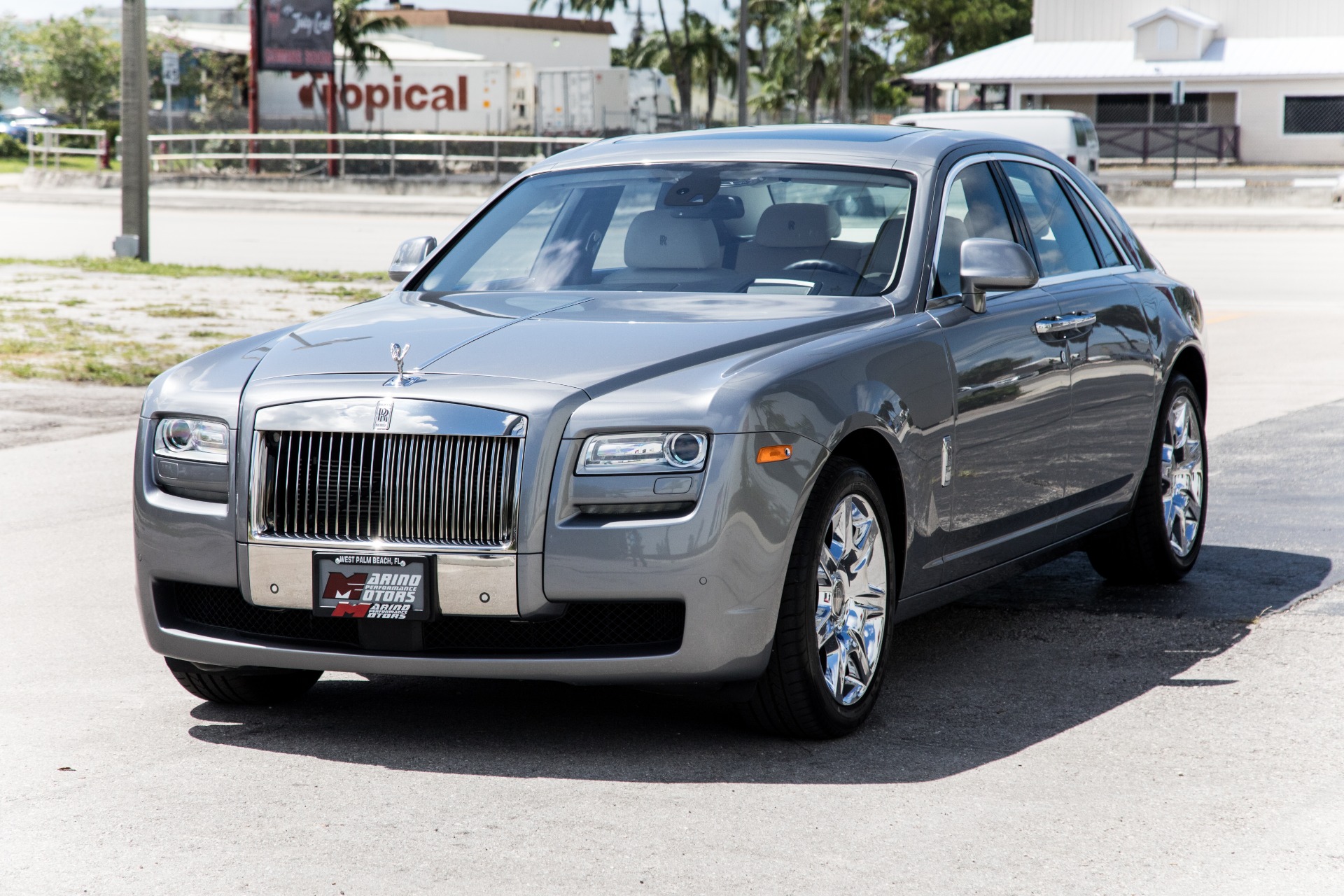 Used-2011-Rolls-Royce-Ghost
