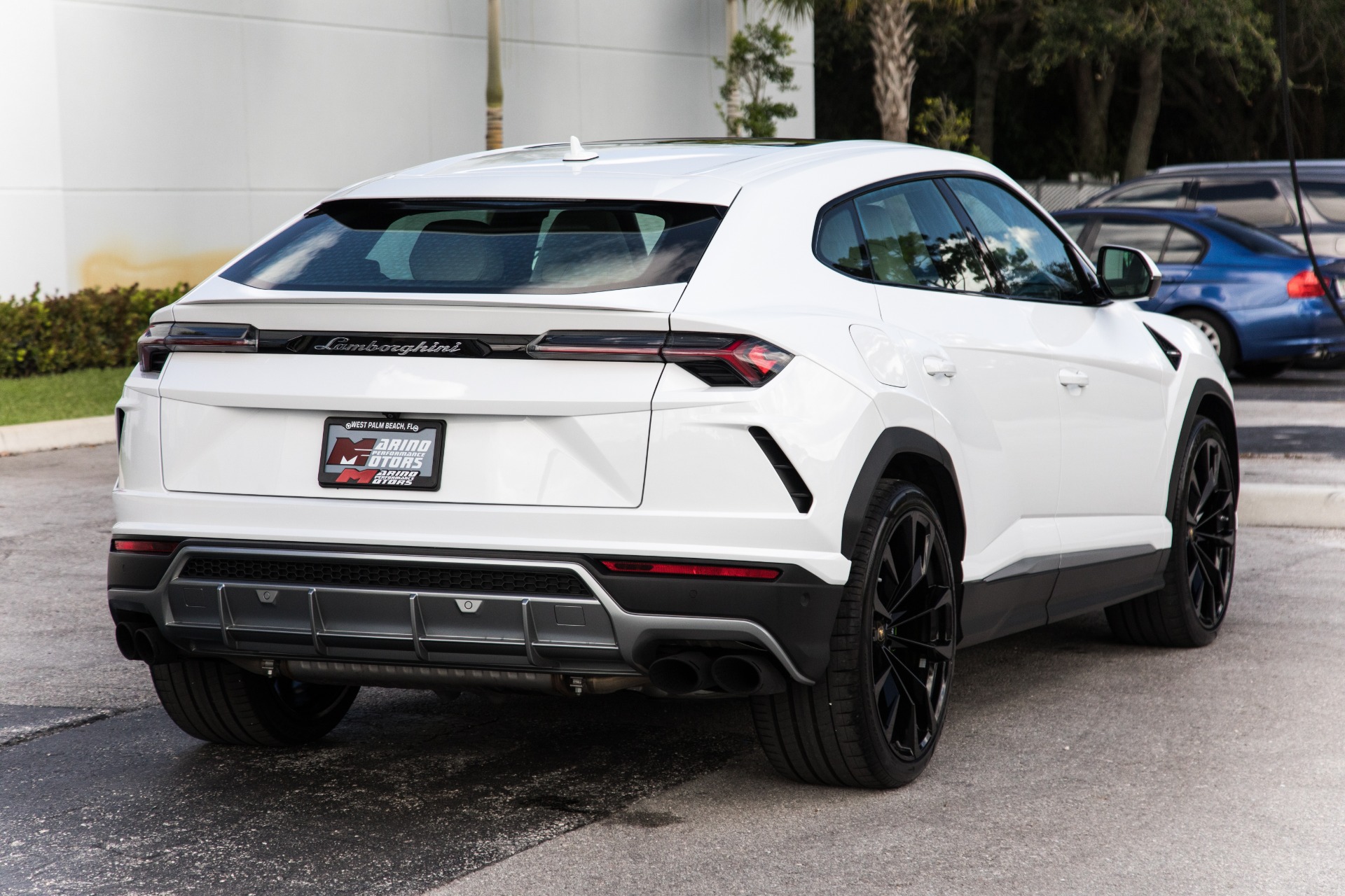 Used-2019-Lamborghini-Urus