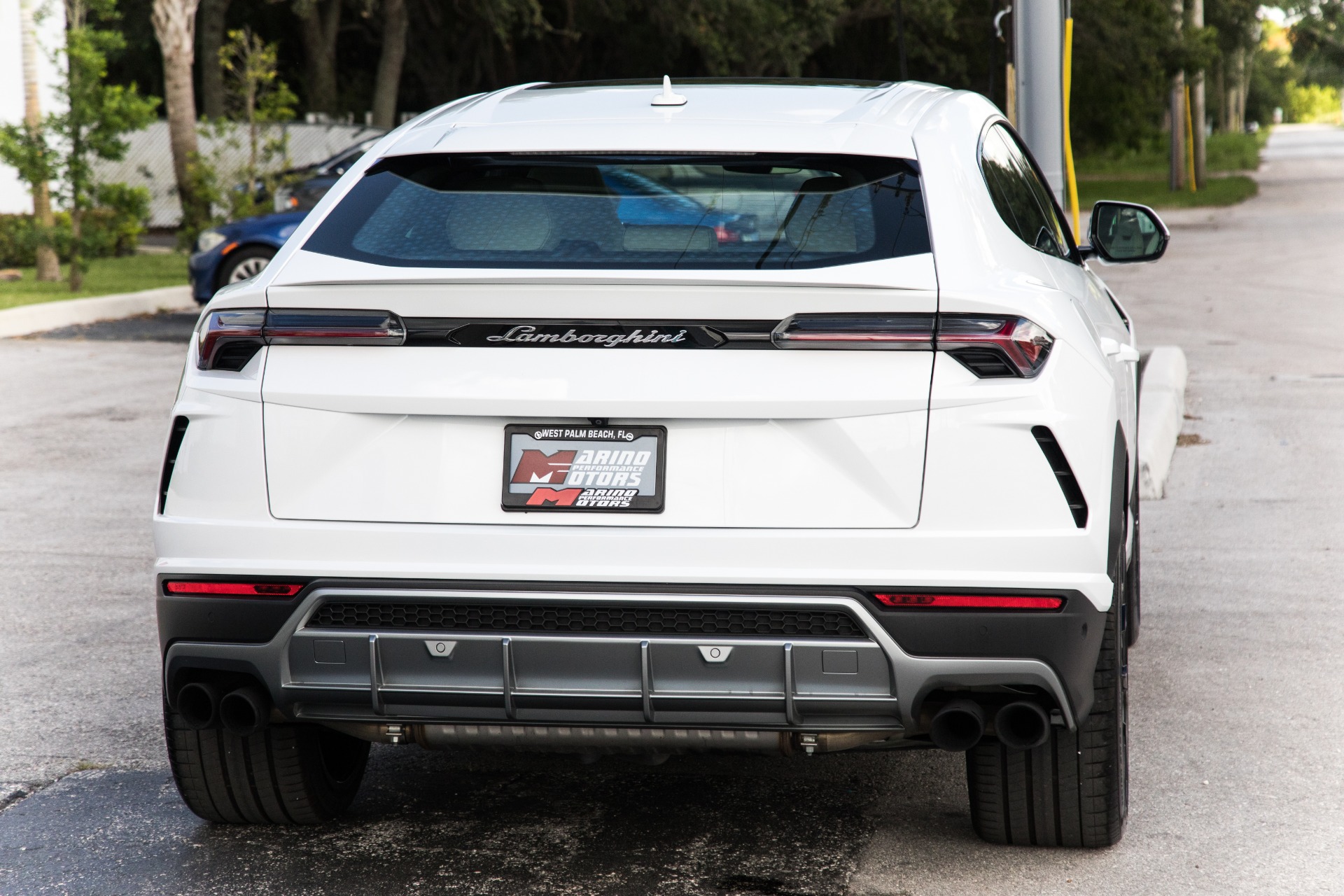 Used-2019-Lamborghini-Urus