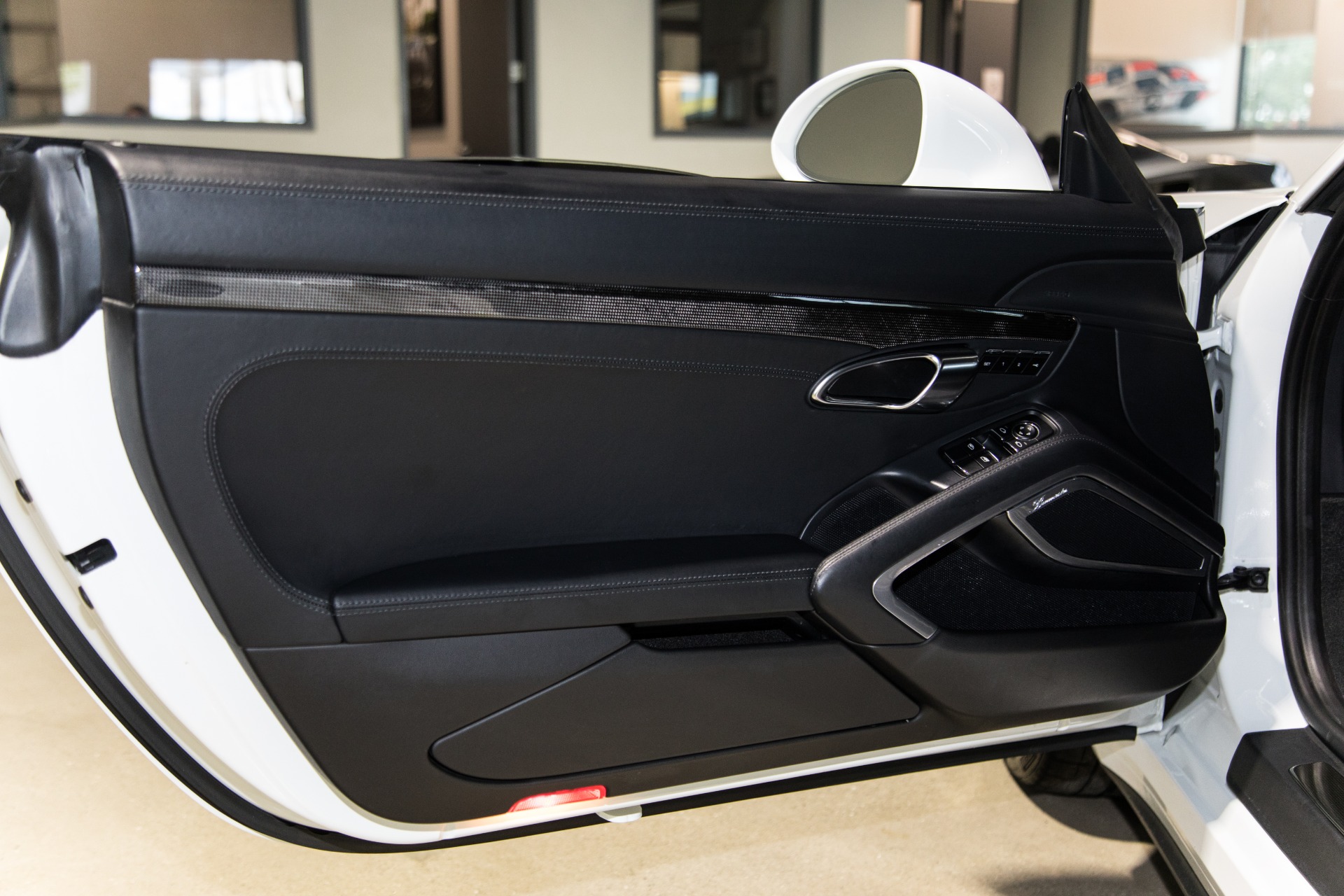 Used-2014-Porsche-911-Turbo-S