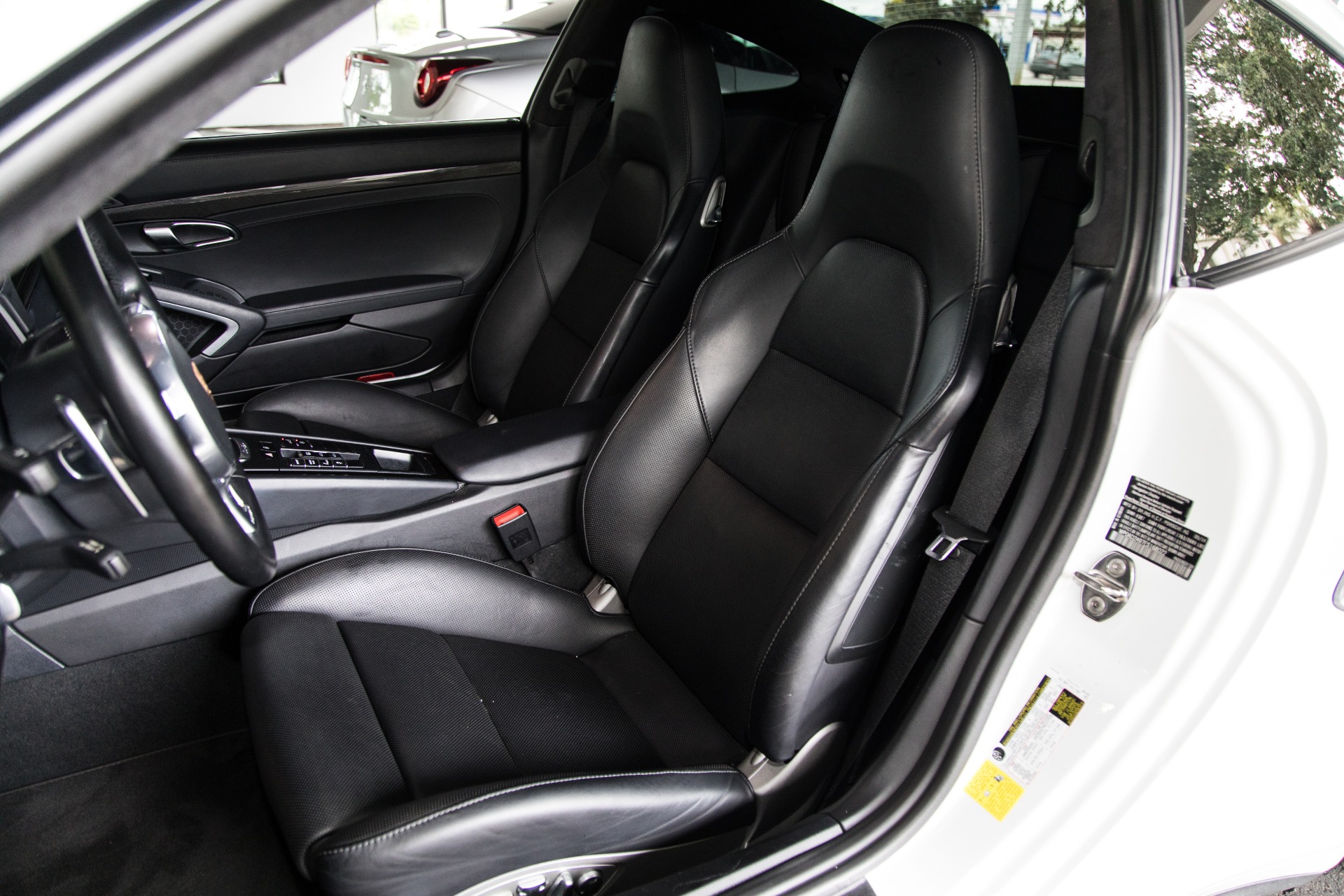 Used-2014-Porsche-911-Turbo-S