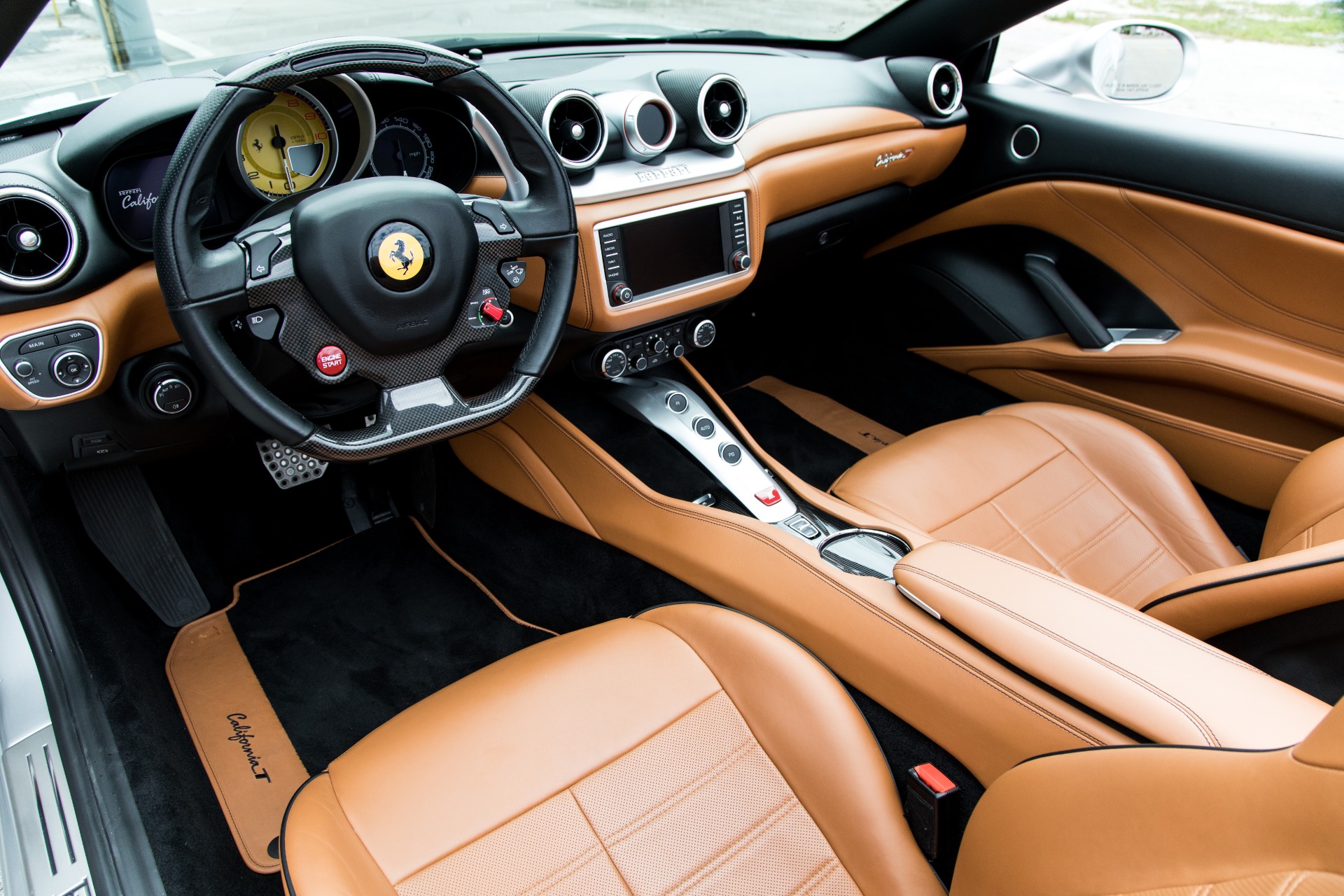 Used-2016-Ferrari-California-T