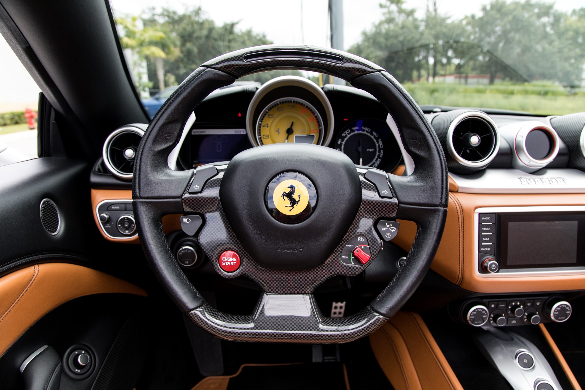 Used-2016-Ferrari-California-T
