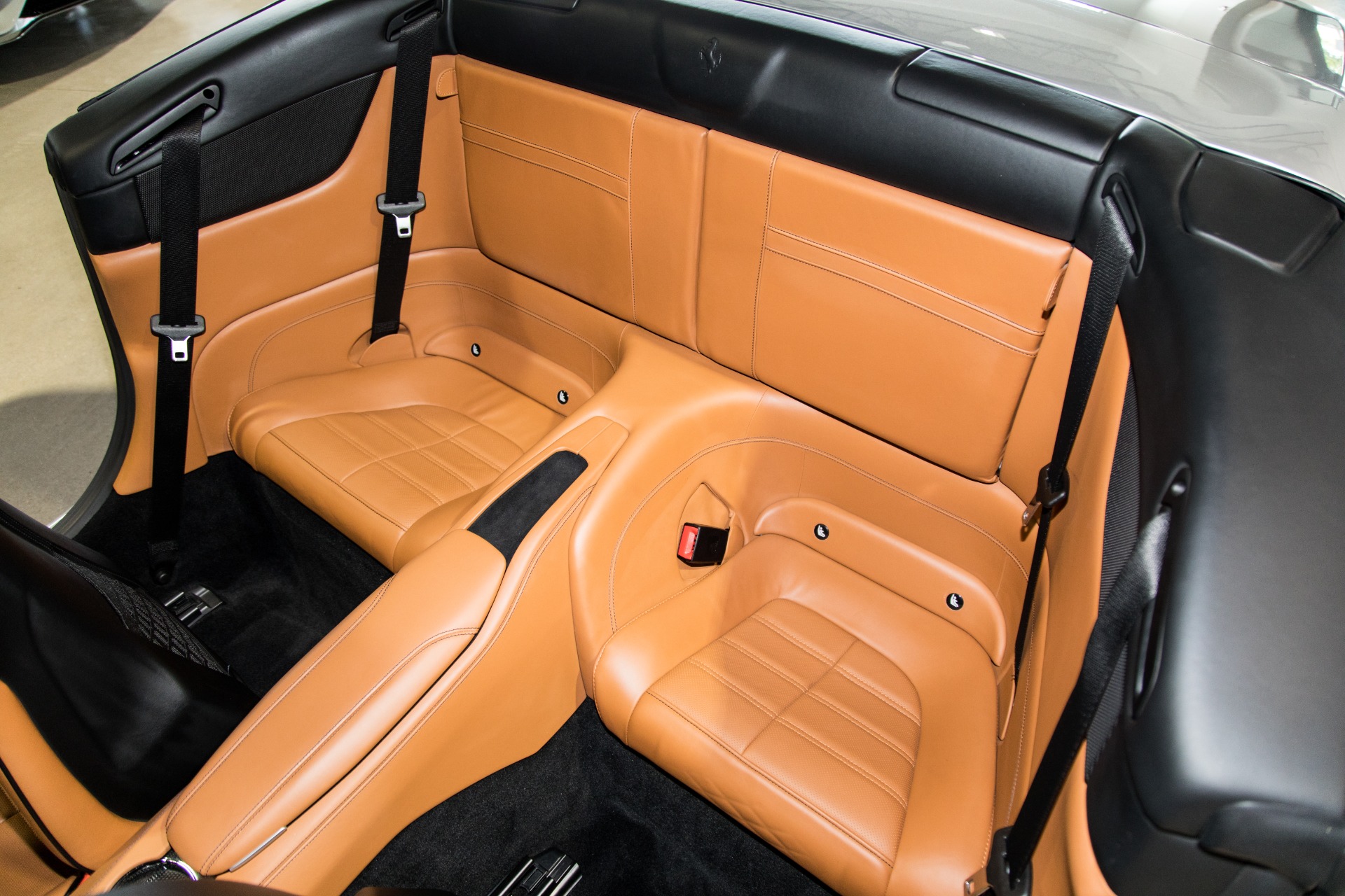 Used-2016-Ferrari-California-T