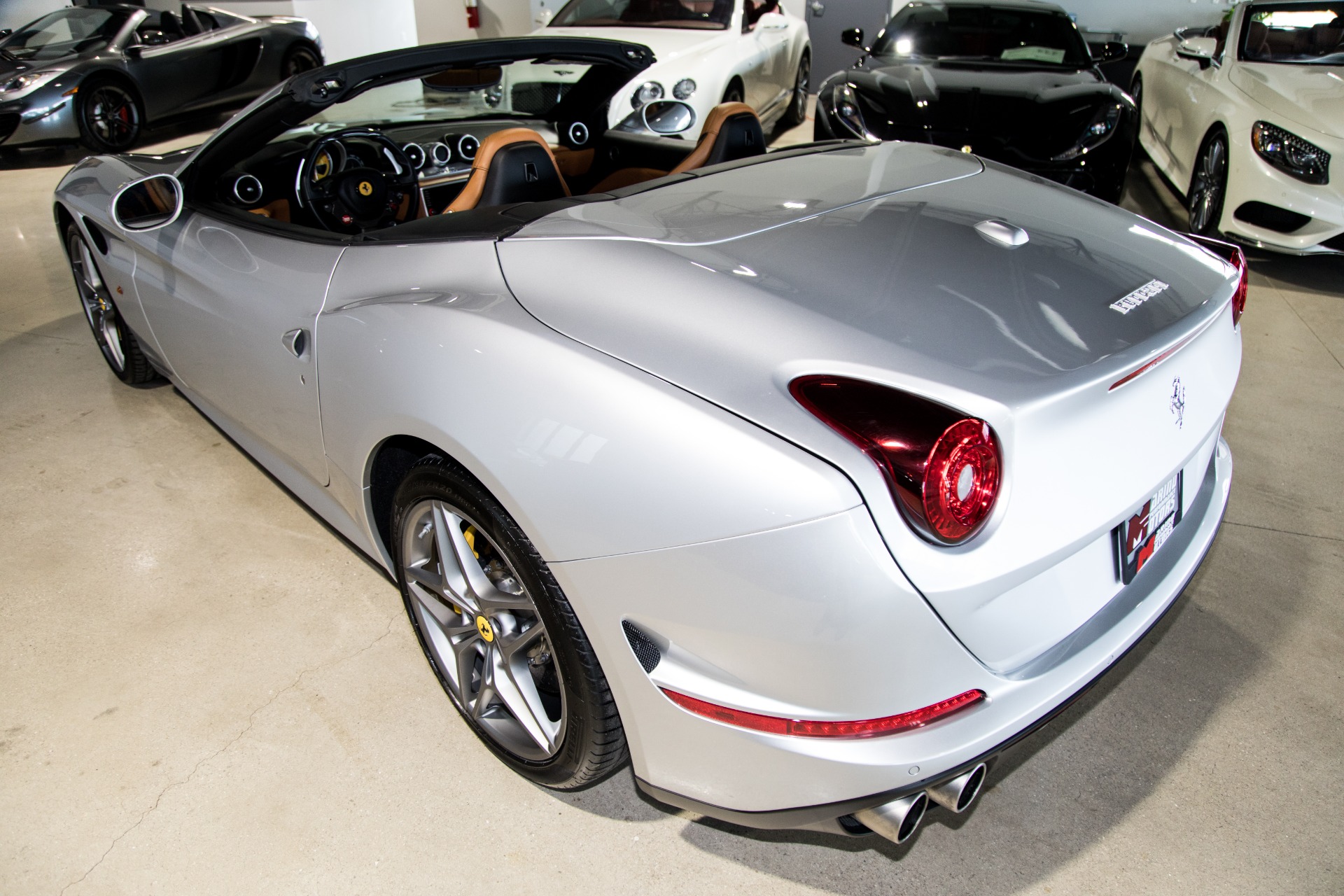 Used-2016-Ferrari-California-T