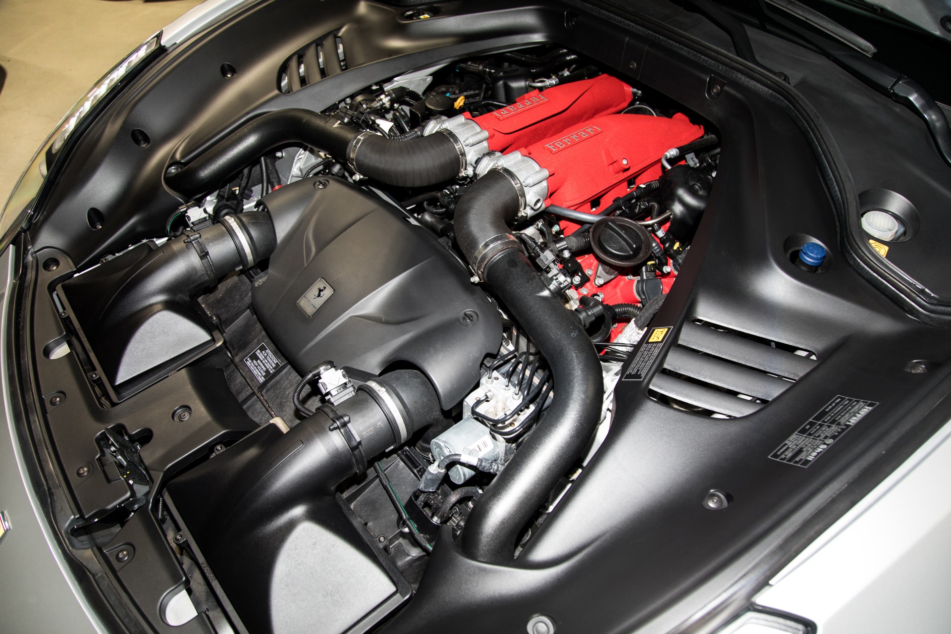 Used-2016-Ferrari-California-T
