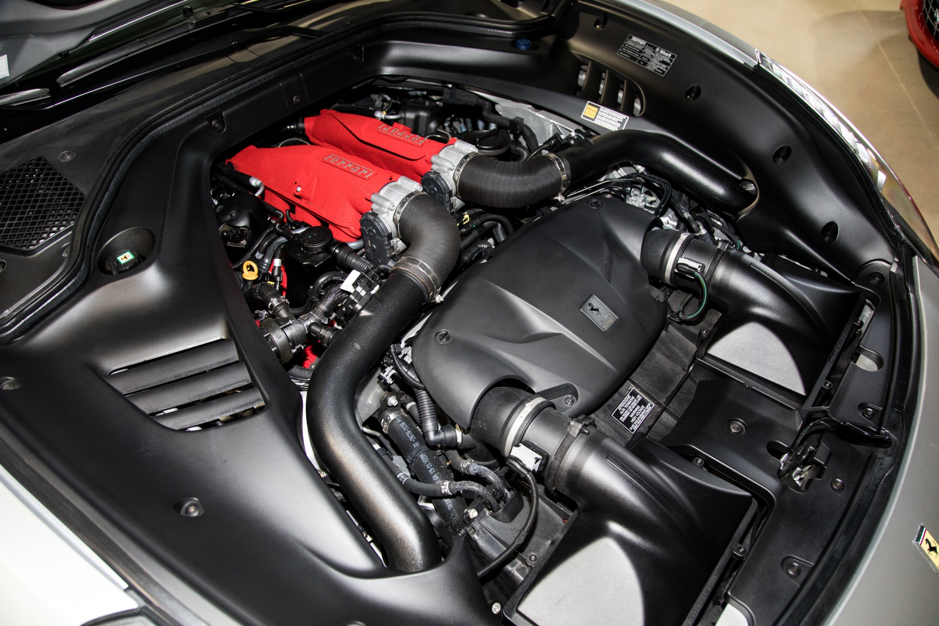 Used-2016-Ferrari-California-T
