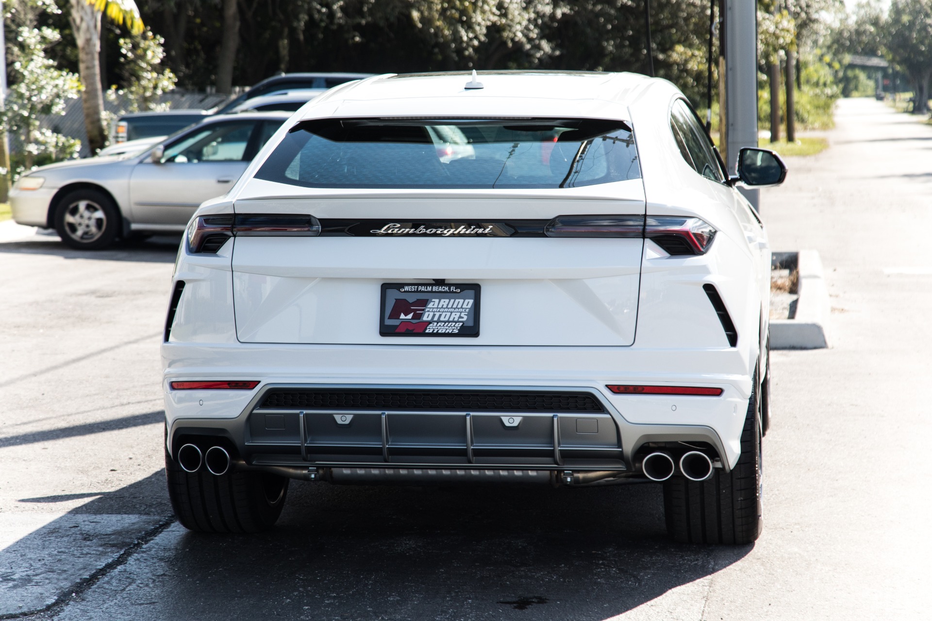 Used-2020-Lamborghini-Urus