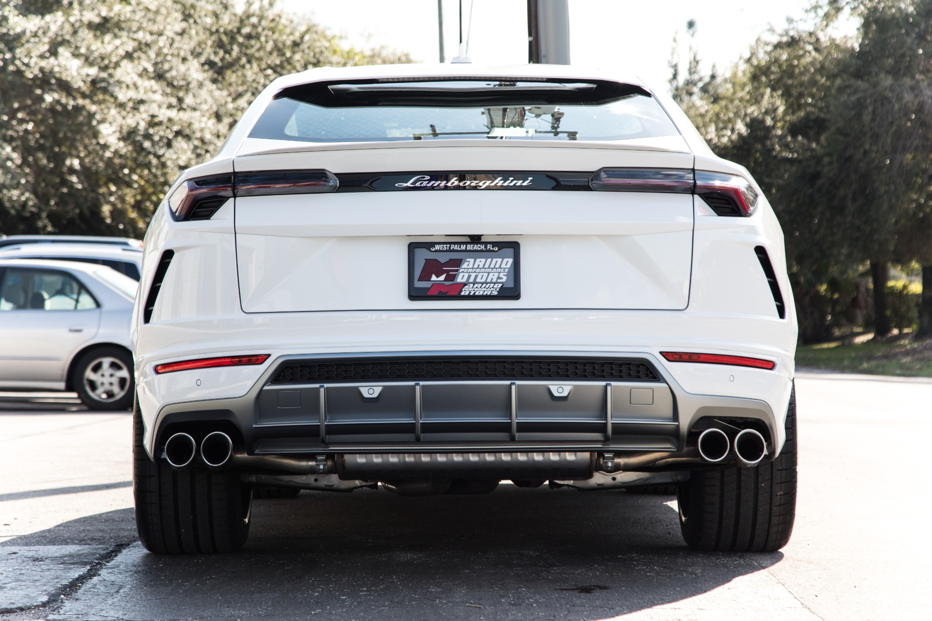 Used-2020-Lamborghini-Urus