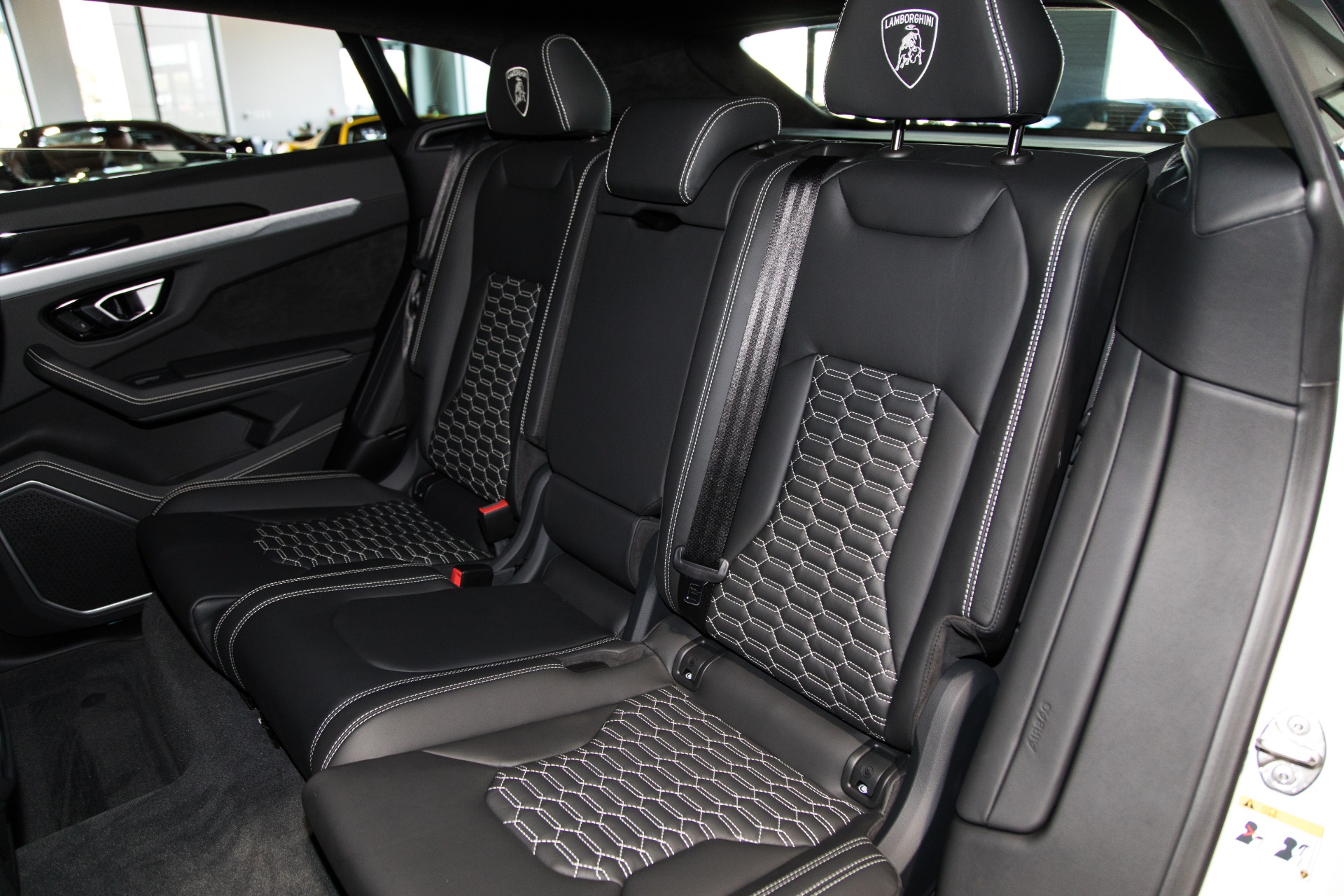 Used-2020-Lamborghini-Urus