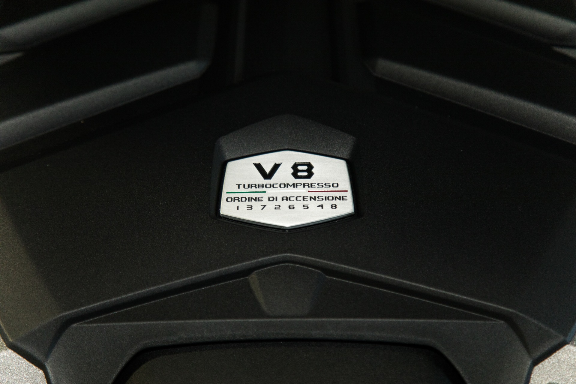 Used-2020-Lamborghini-Urus
