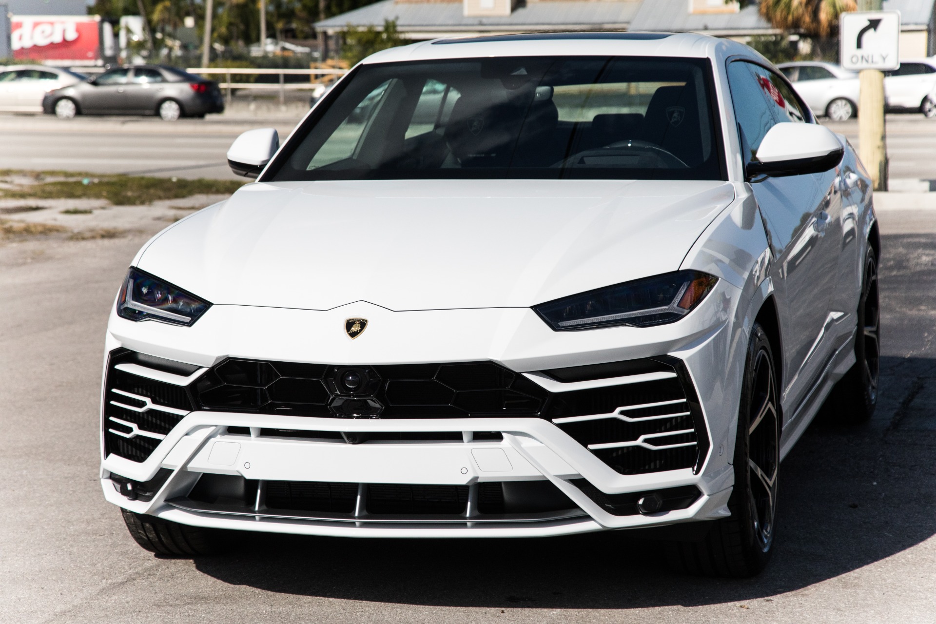 Used-2020-Lamborghini-Urus
