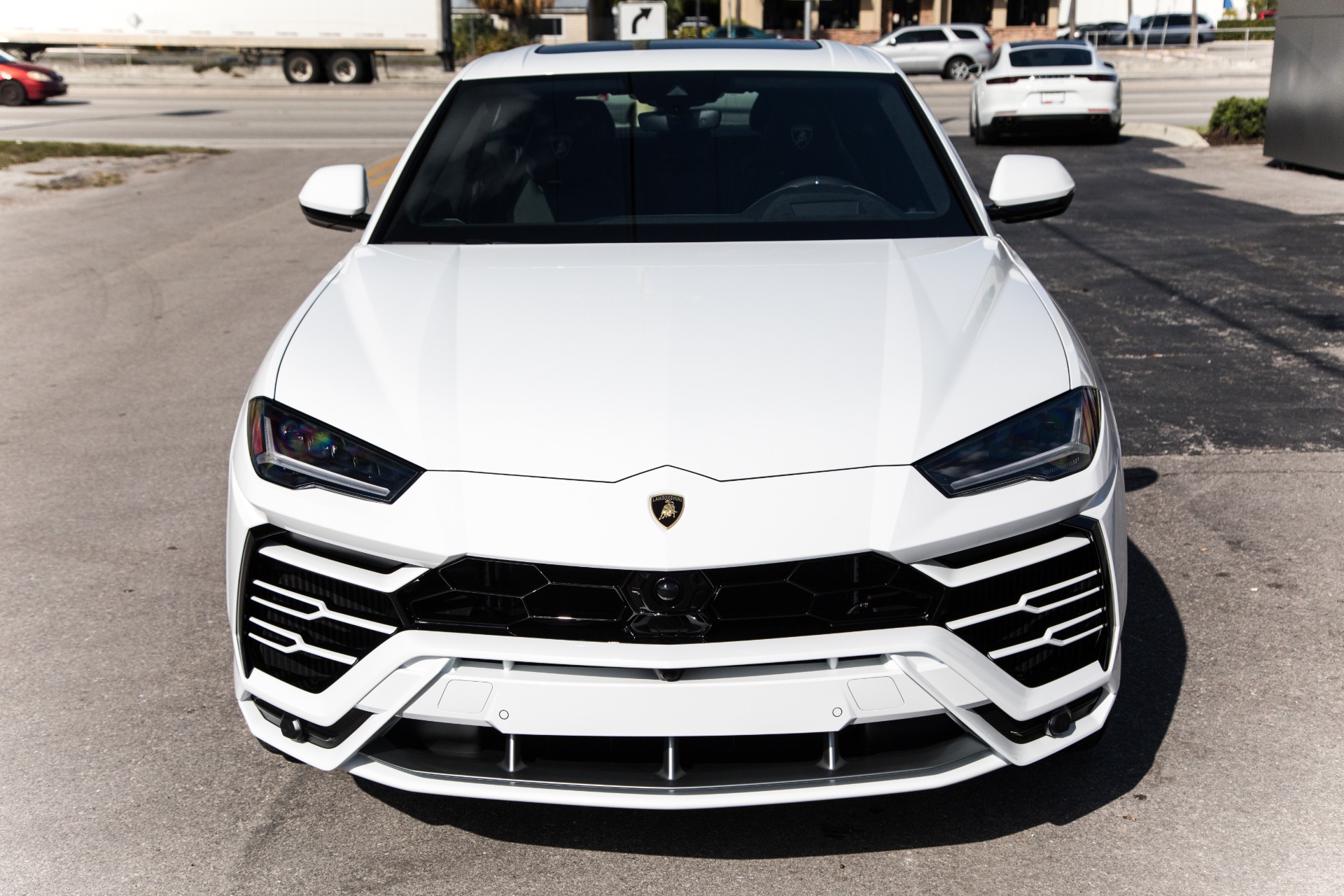 Used-2020-Lamborghini-Urus