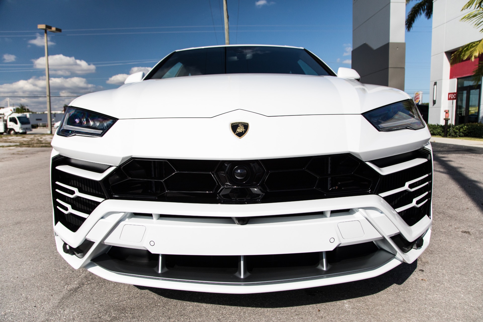 Used-2020-Lamborghini-Urus