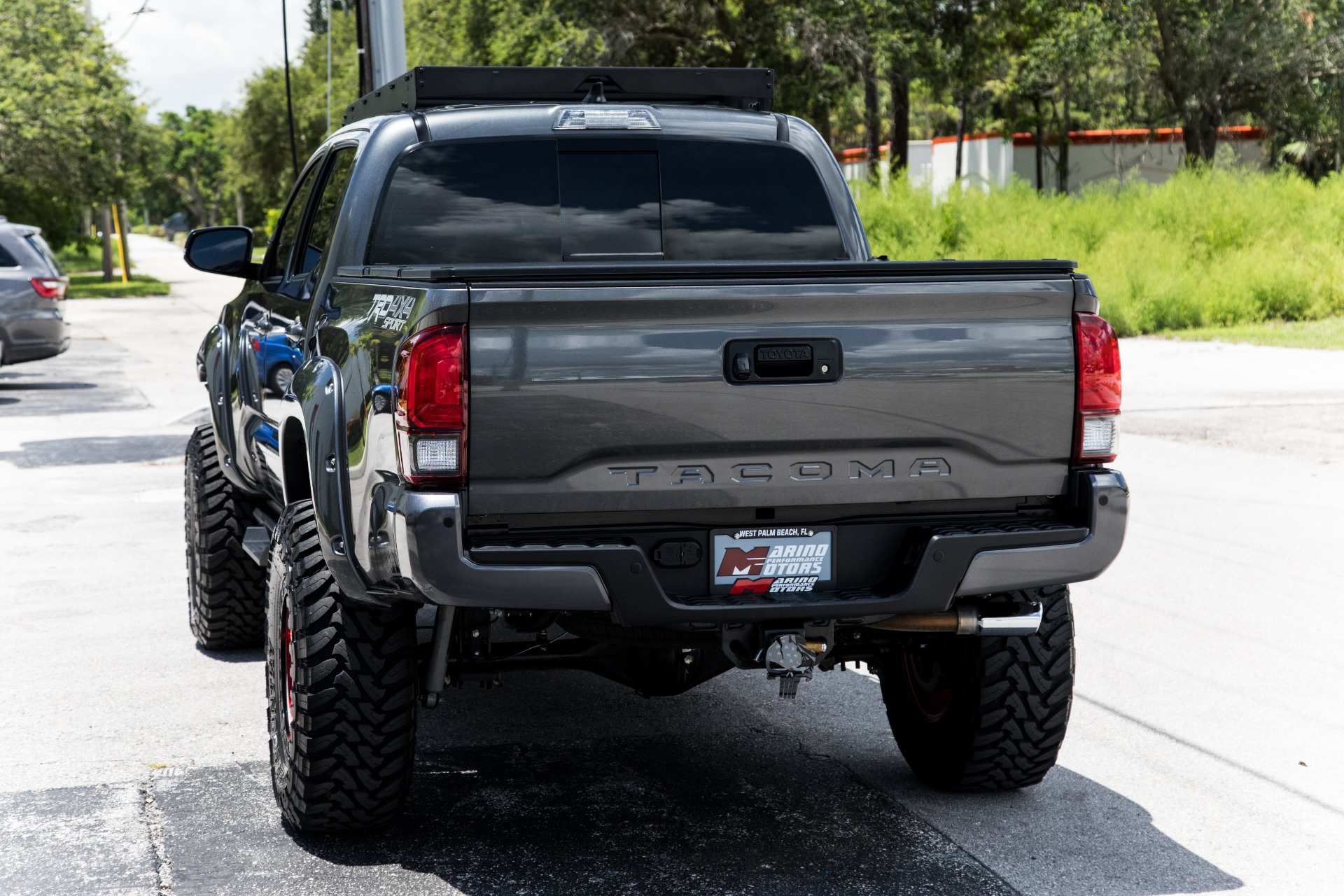 Used-2019-Toyota-Tacoma-TRD-Sport