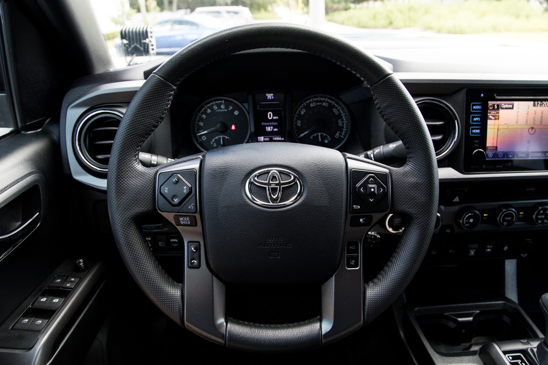 Used-2019-Toyota-Tacoma-TRD-Sport