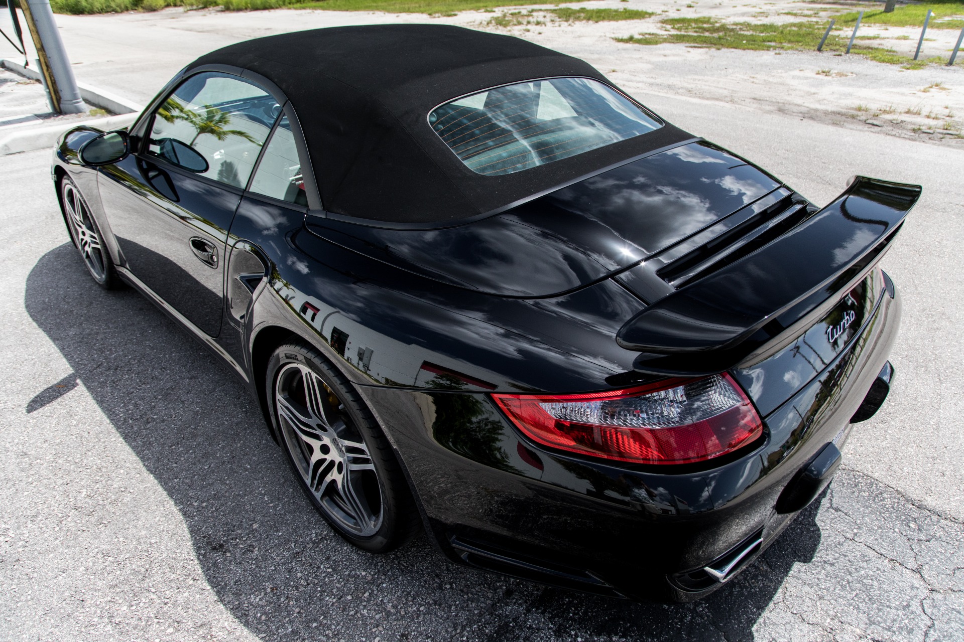 Used-2008-Porsche-911-Turbo