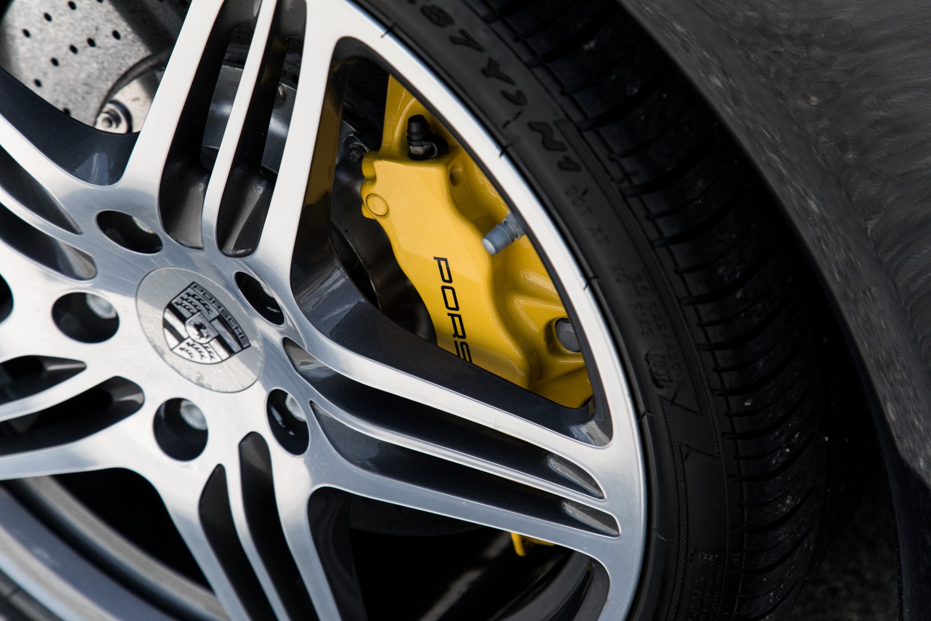 Used-2008-Porsche-911-Turbo