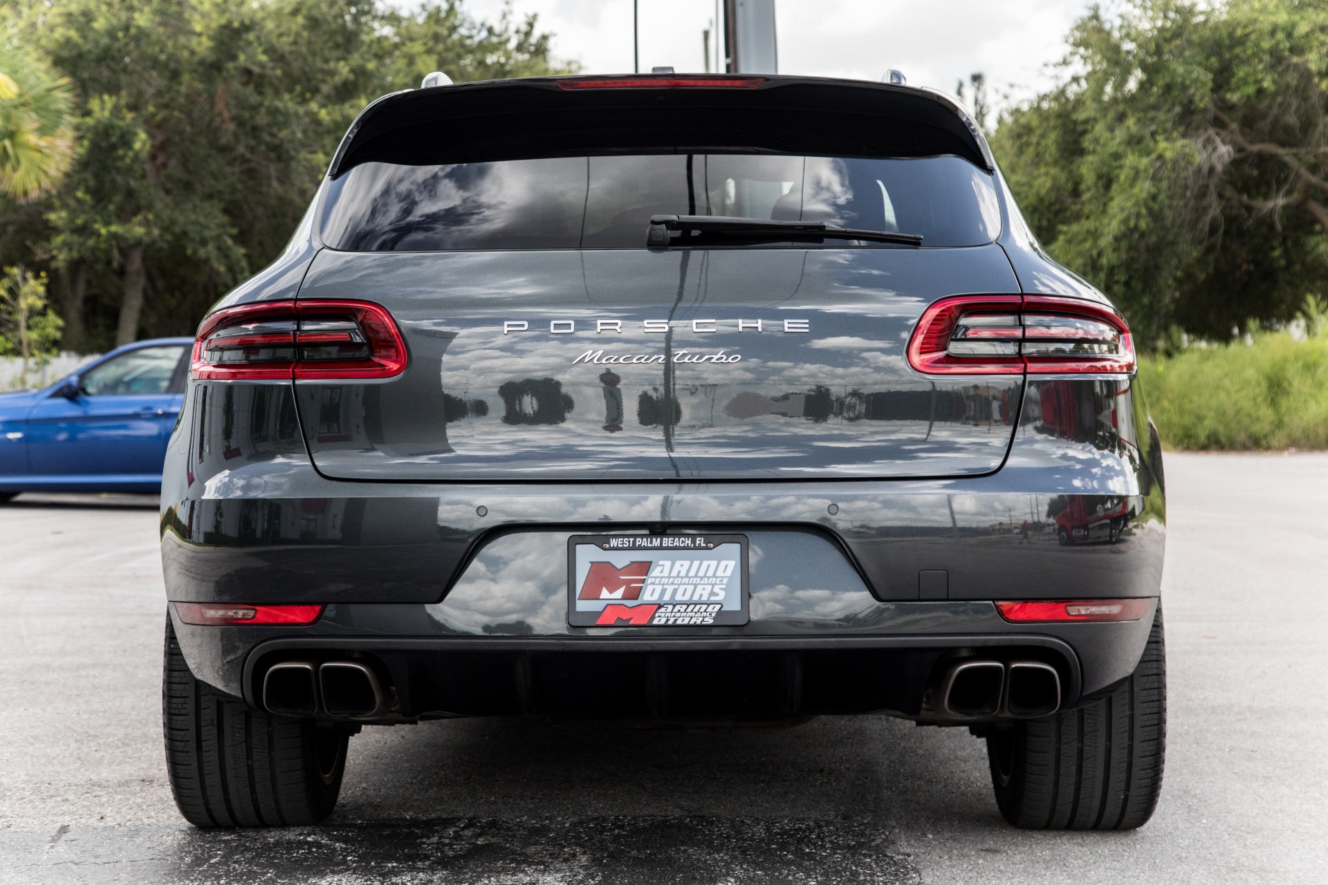 Used-2017-Porsche-Macan-Turbo