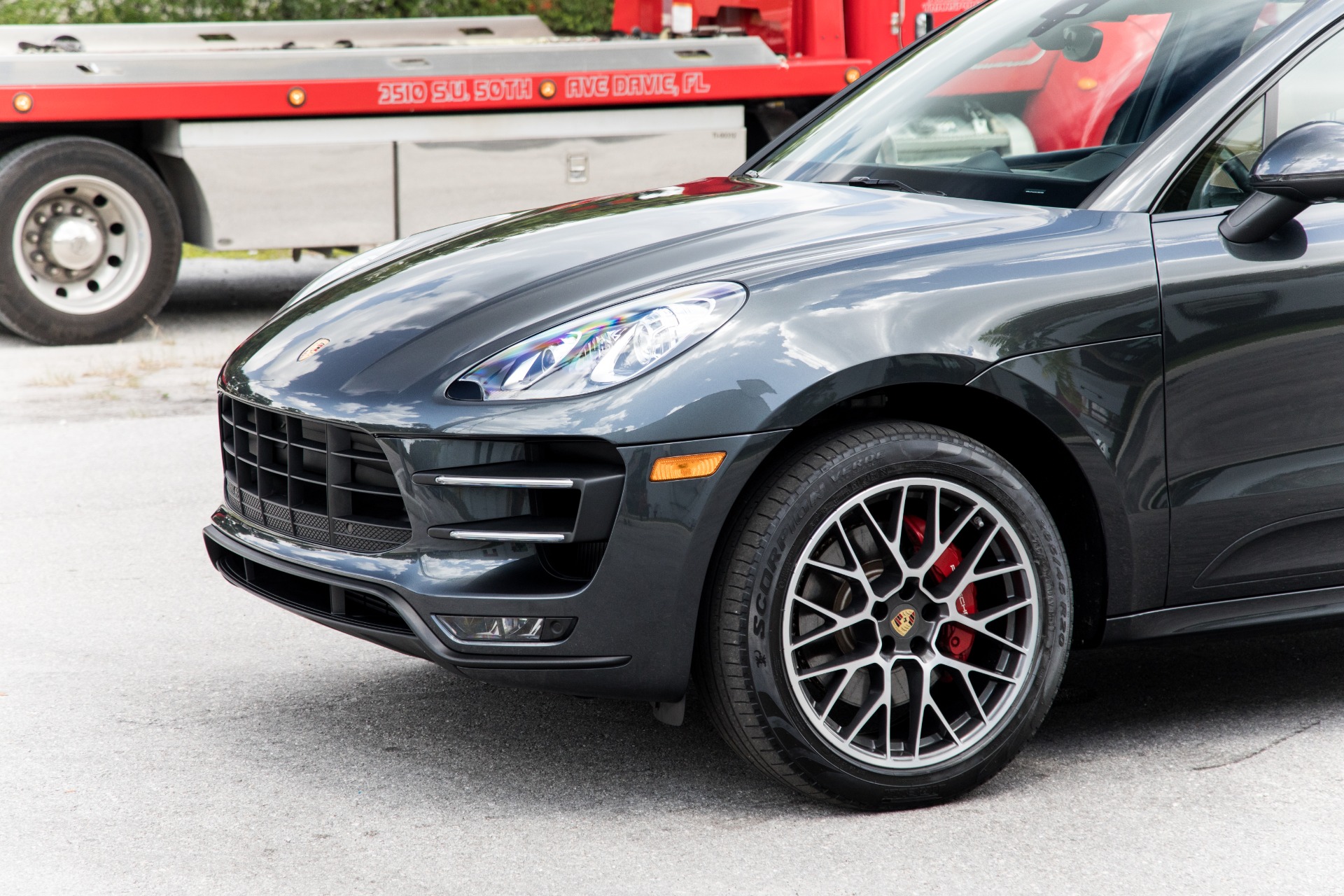 Used-2017-Porsche-Macan-Turbo