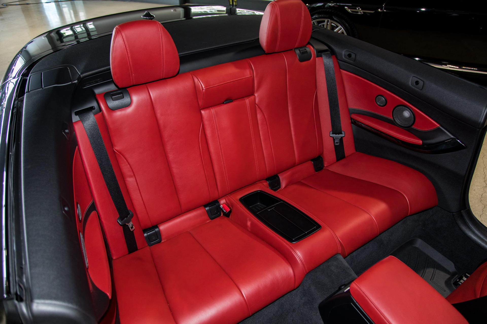 Used-2016-BMW-M4
