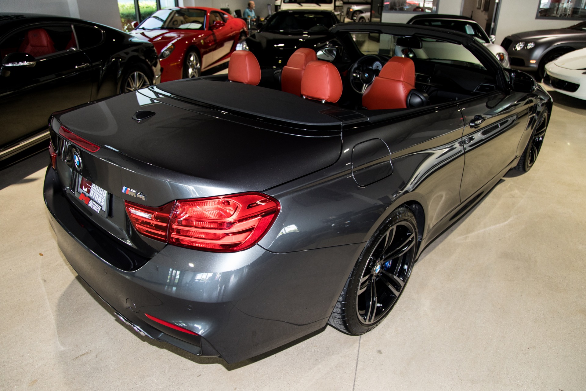 Used-2016-BMW-M4