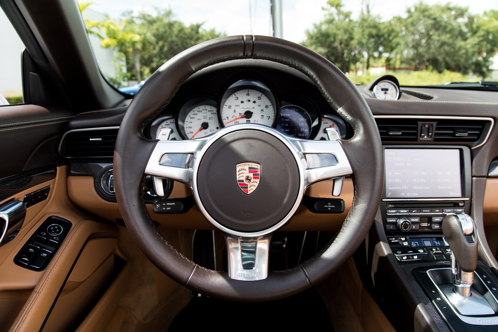 Used-2015-Porsche-911-Turbo-S