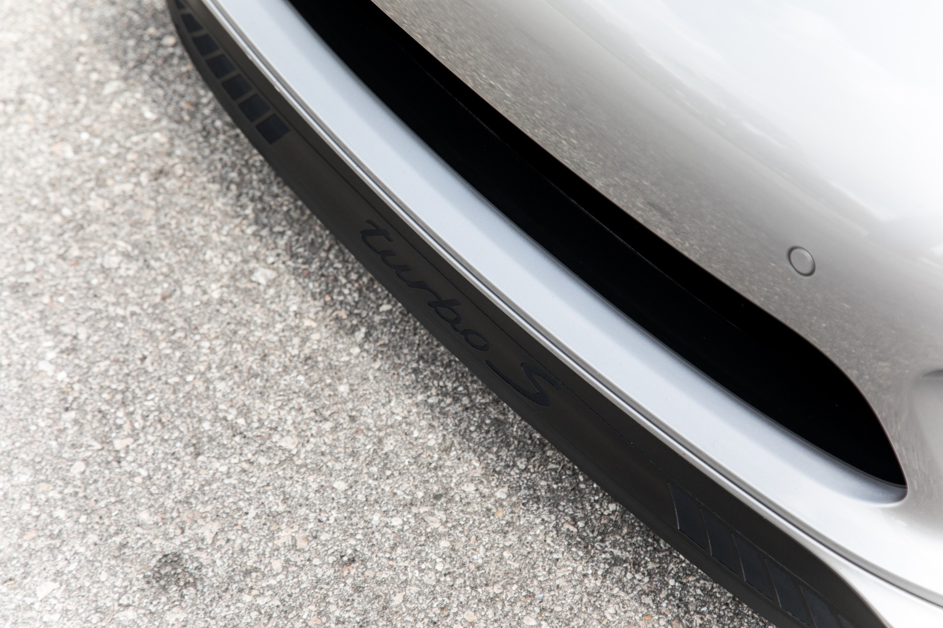 Used-2015-Porsche-911-Turbo-S