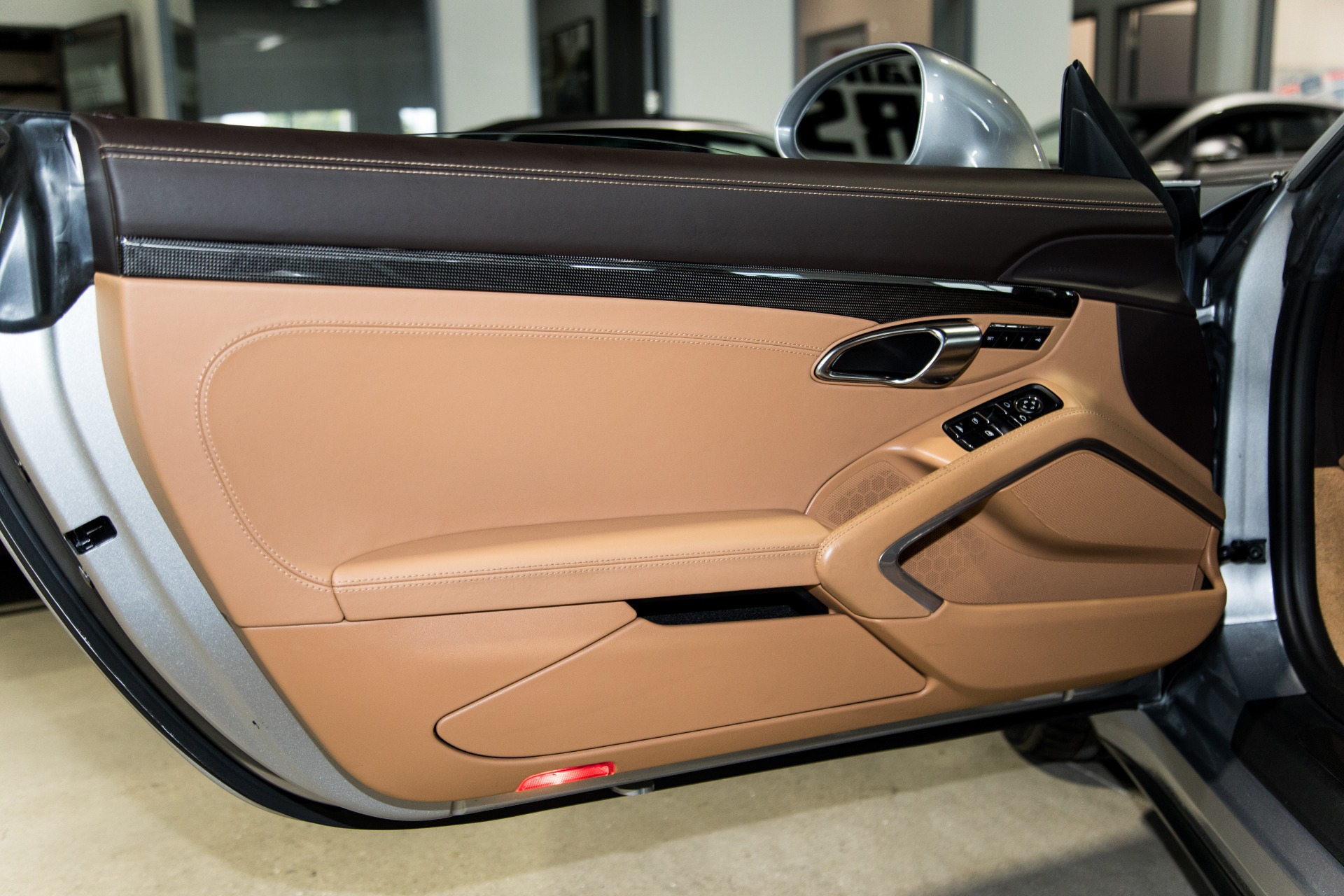 Used-2015-Porsche-911-Turbo-S