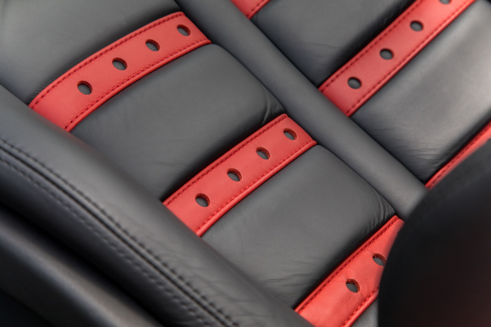 Used-2014-Ferrari-California