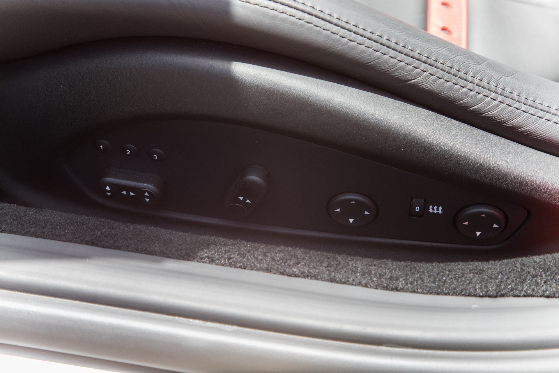 Used-2014-Ferrari-California