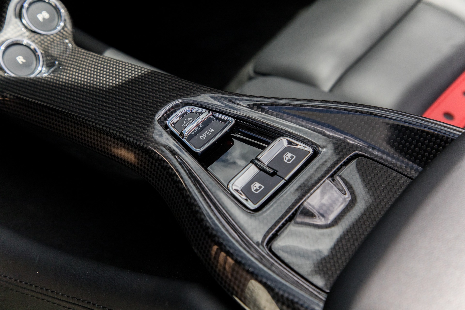 Used-2014-Ferrari-California