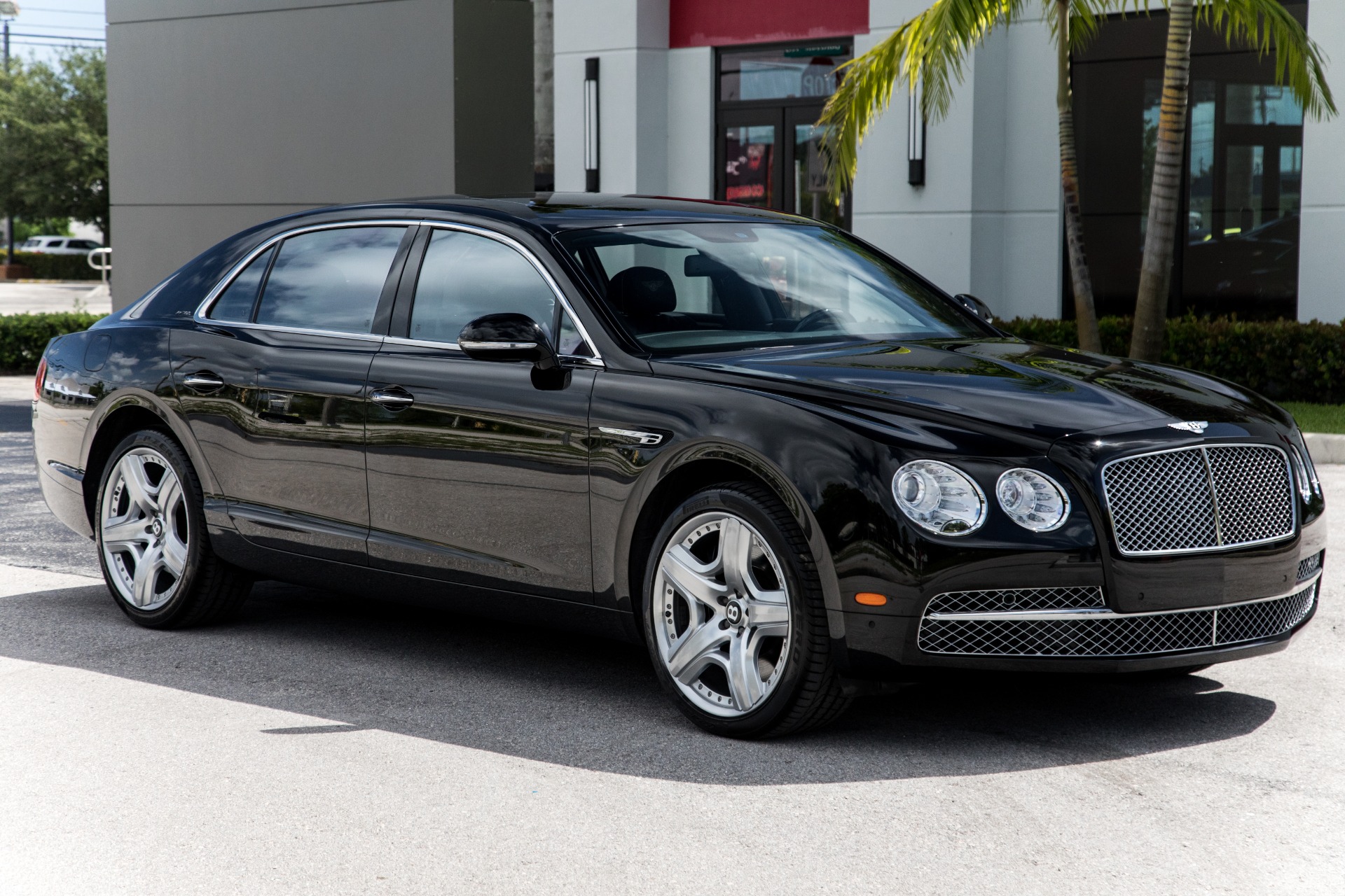 Used-2014-Bentley-Flying-Spur