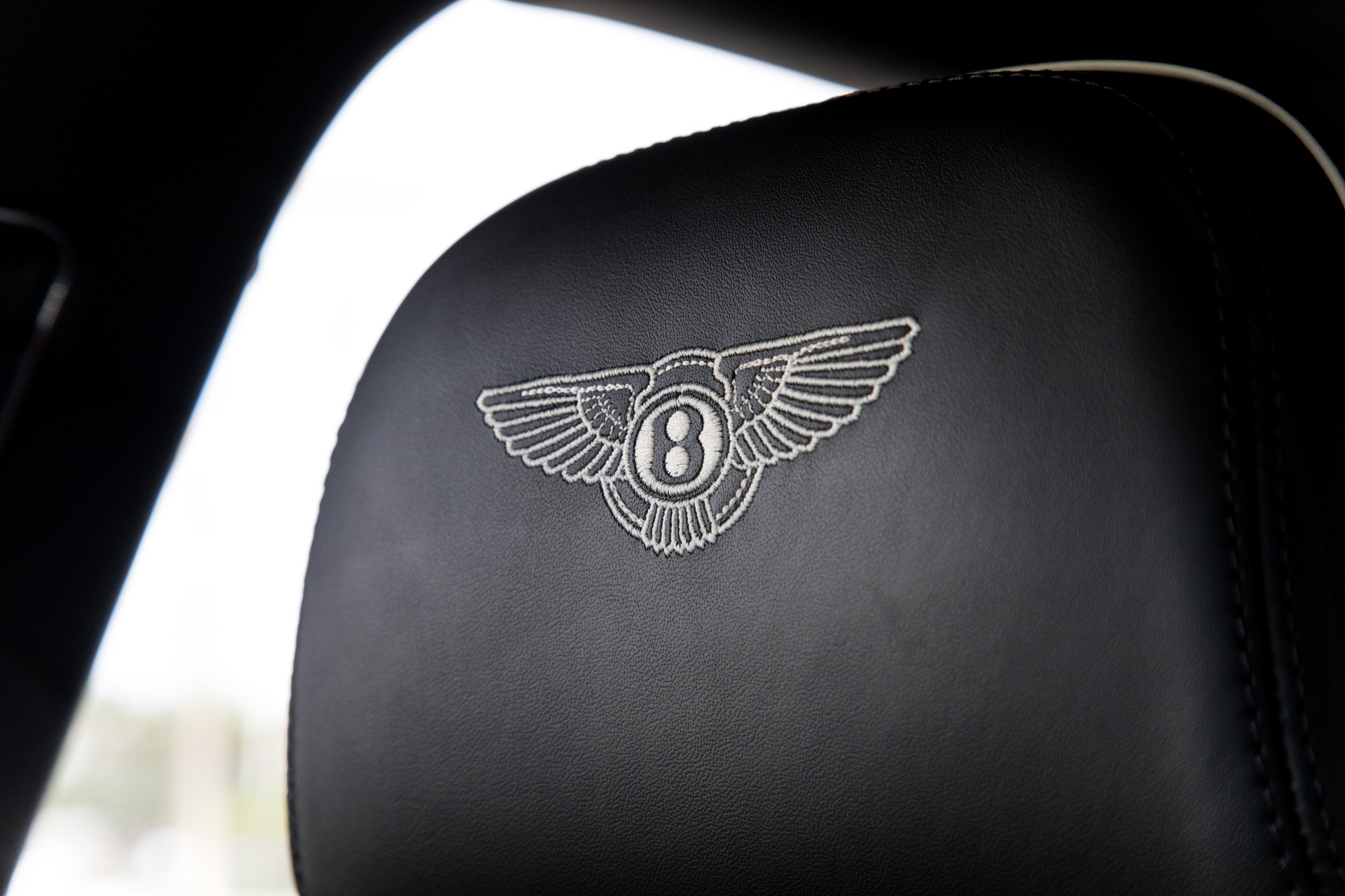 Used-2014-Bentley-Flying-Spur