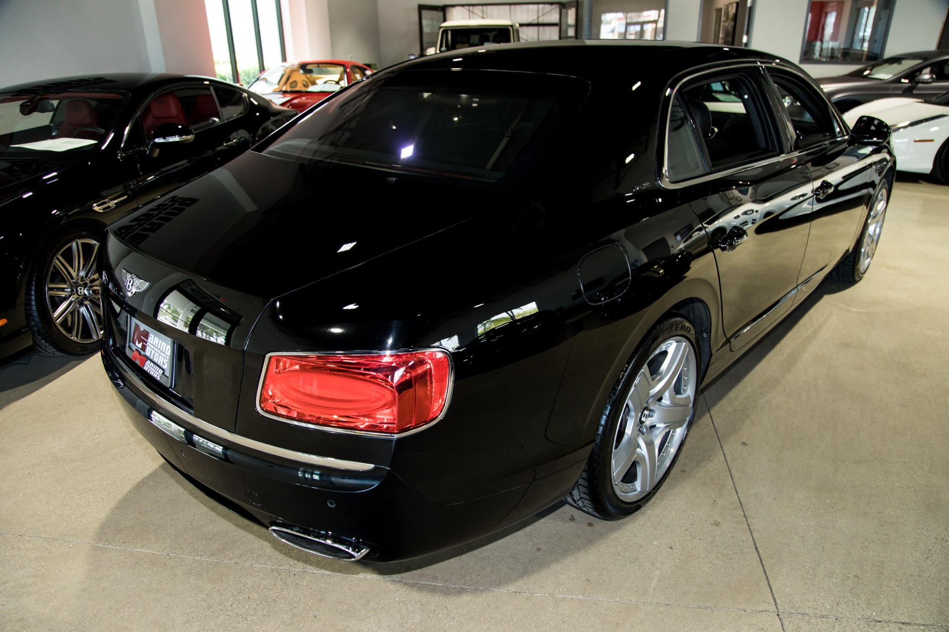 Used-2014-Bentley-Flying-Spur